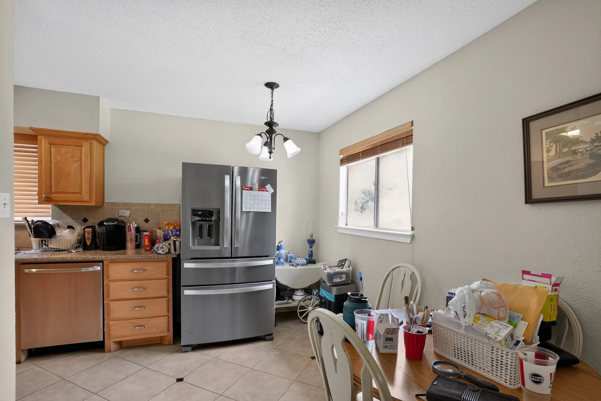Single Family Residence For Sale in Dallas County , 2125 Meadow Glen, Irving, Texas 75060, 3 Bedroom, 2 Bathroom, 2 Garage spaces, 1,113 Sqft, built in 1968, mls#21368909, Real Estate Agent in Irving, Homes For Sale in Dallas county, Homes For Sale in Irving, Realtor in Irving Texas, Real Estate Brokerage Independent Realty Texas, Luminita Cordes Realtor