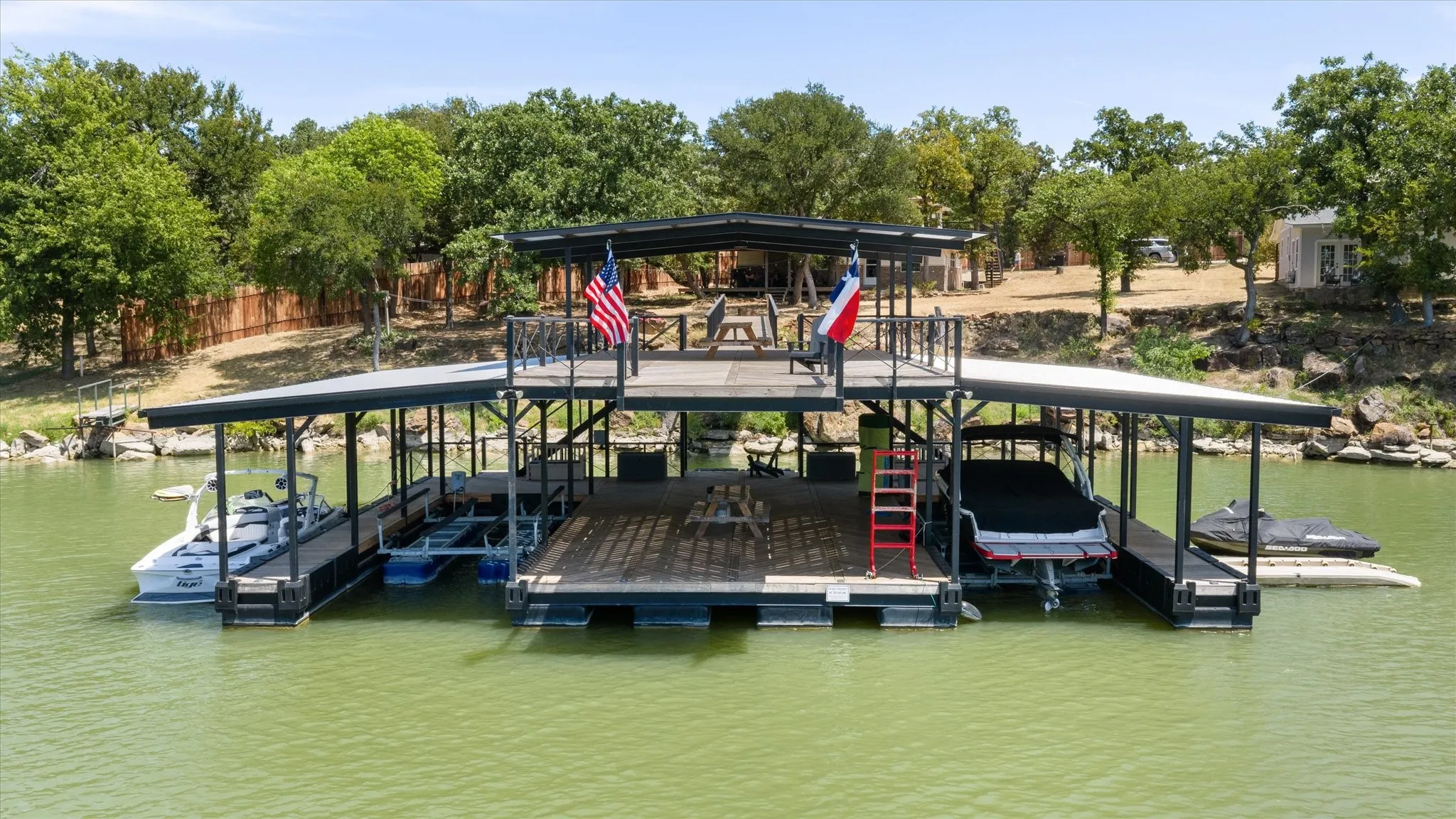 Single Family Residence For Sale in Palo Pinto County , 1516 N Lakeview Drive, Palo Pinto, Texas 76484, 6 Bedroom, 3 Bathroom, 2 Garage spaces, 5,908 Sqft, built in 0, mls#21368920, Real Estate Agent in Palo Pinto, Homes For Sale in Palo Pinto county, Homes For Sale in Palo Pinto, Realtor in Palo Pinto Texas, Real Estate Brokerage Independent Realty Texas, Luminita Cordes Realtor