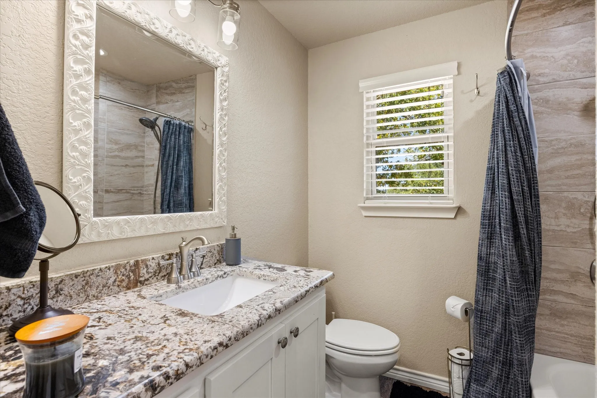 Single Family Residence For Sale in Palo Pinto County , 1516 N Lakeview Drive, Palo Pinto, Texas 76484, 6 Bedroom, 3 Bathroom, 2 Garage spaces, 5,908 Sqft, built in 0, mls#21368920, Real Estate Agent in Palo Pinto, Homes For Sale in Palo Pinto county, Homes For Sale in Palo Pinto, Realtor in Palo Pinto Texas, Real Estate Brokerage Independent Realty Texas, Luminita Cordes Realtor