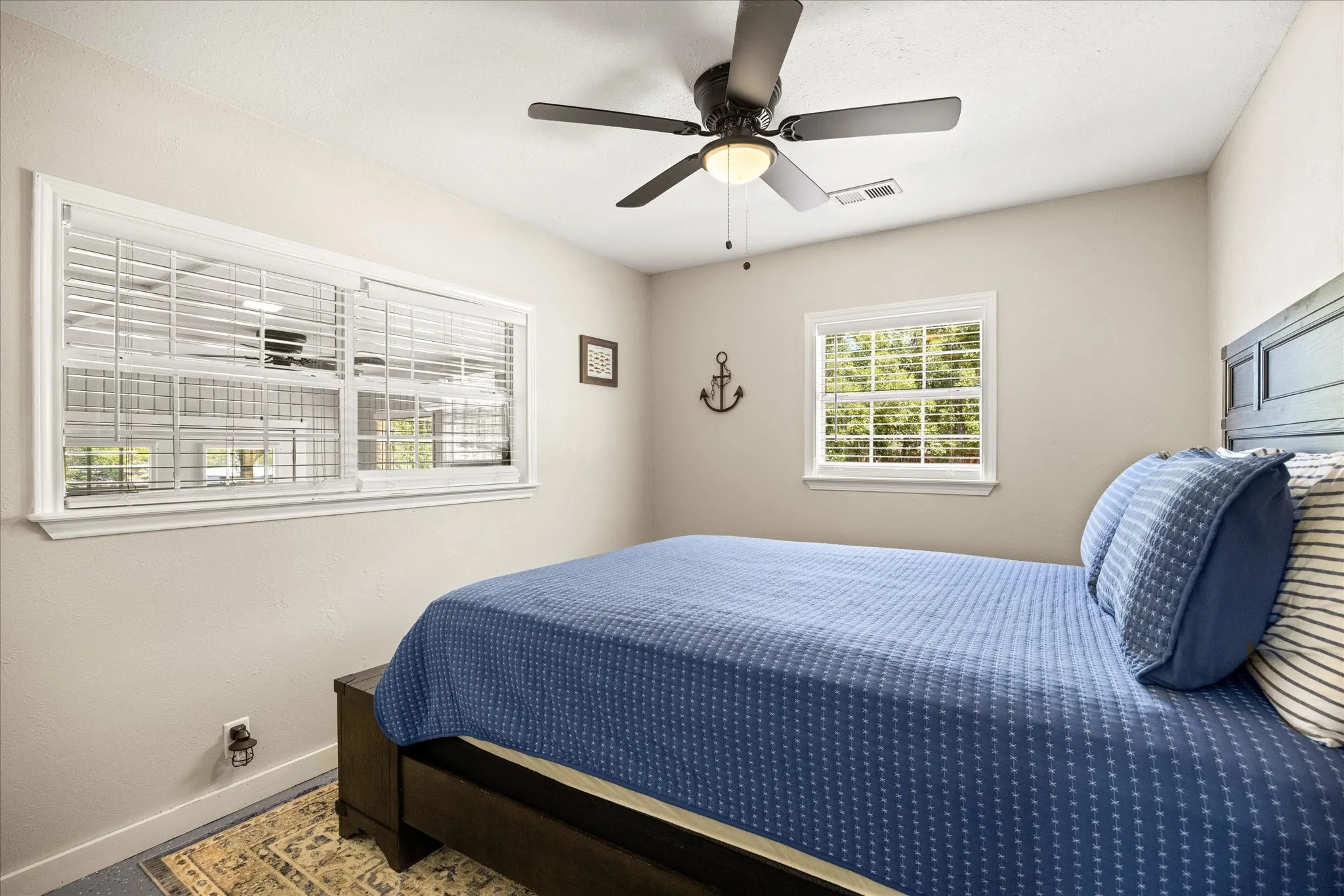Single Family Residence For Sale in Palo Pinto County , 1516 N Lakeview Drive, Palo Pinto, Texas 76484, 6 Bedroom, 3 Bathroom, 2 Garage spaces, 5,908 Sqft, built in 0, mls#21368920, Real Estate Agent in Palo Pinto, Homes For Sale in Palo Pinto county, Homes For Sale in Palo Pinto, Realtor in Palo Pinto Texas, Real Estate Brokerage Independent Realty Texas, Luminita Cordes Realtor