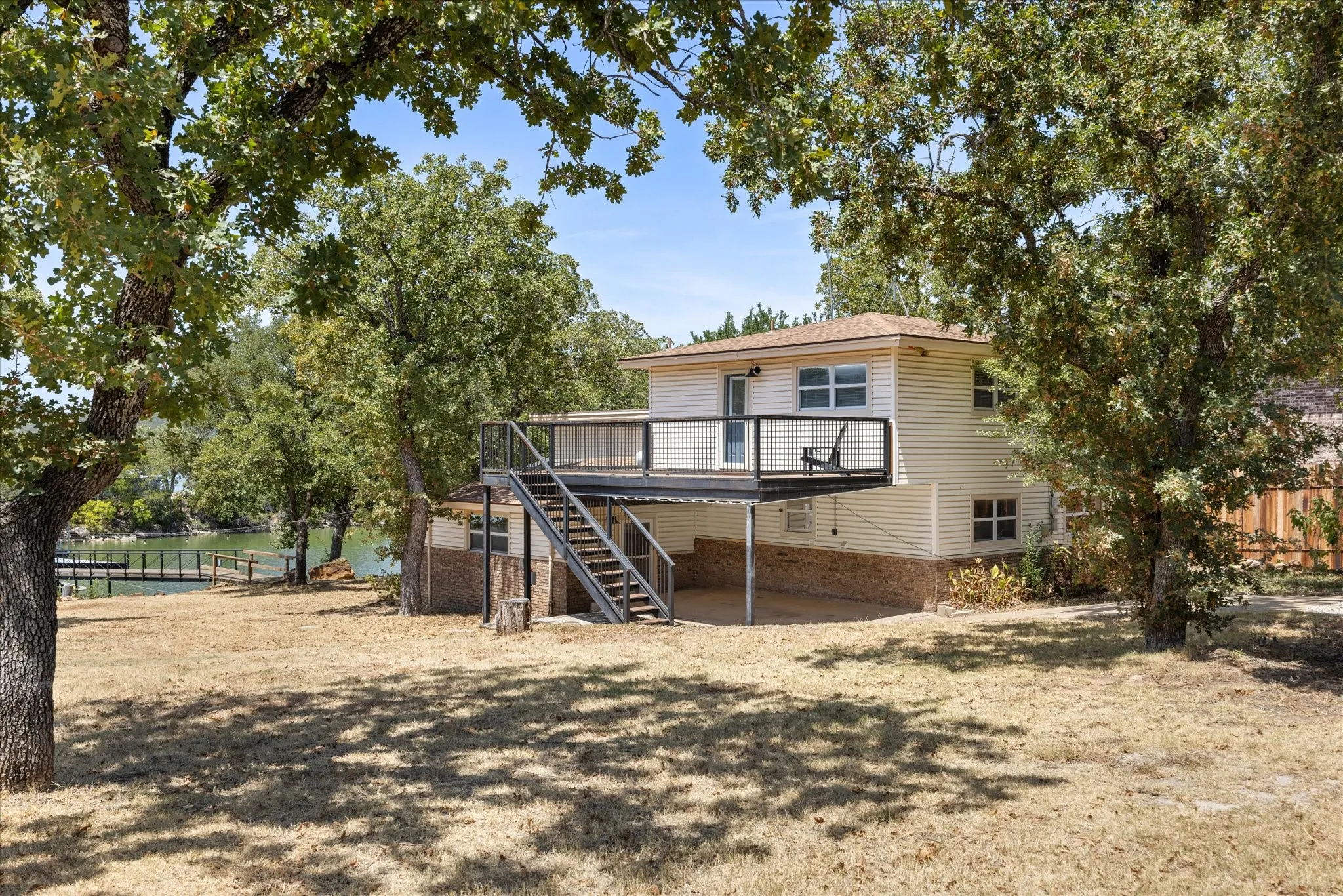 Single Family Residence For Sale in Palo Pinto County , 1516 N Lakeview Drive, Palo Pinto, Texas 76484, 6 Bedroom, 3 Bathroom, 2 Garage spaces, 5,908 Sqft, built in 0, mls#21368920, Real Estate Agent in Palo Pinto, Homes For Sale in Palo Pinto county, Homes For Sale in Palo Pinto, Realtor in Palo Pinto Texas, Real Estate Brokerage Independent Realty Texas, Luminita Cordes Realtor