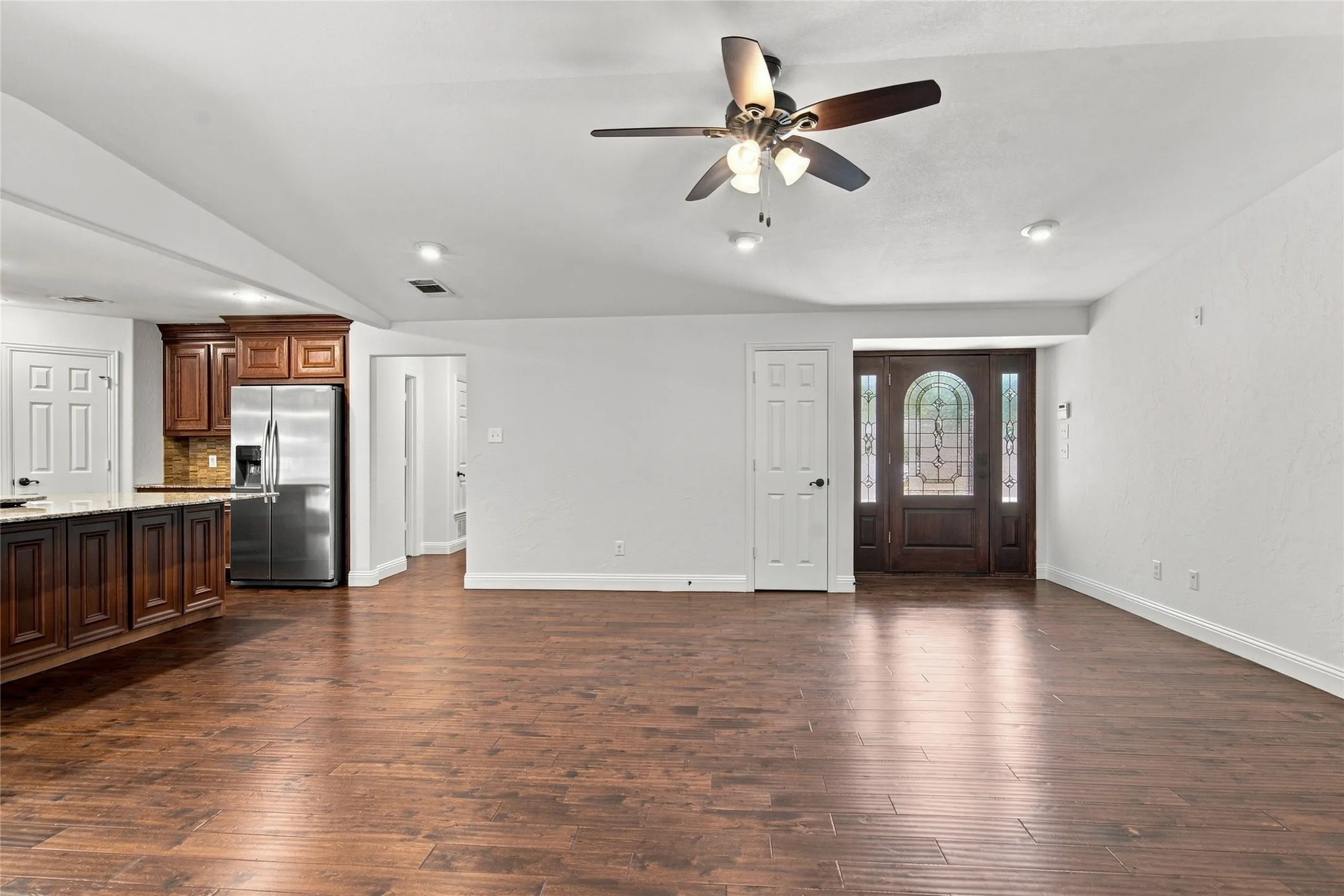 Large Open Family Room Entry