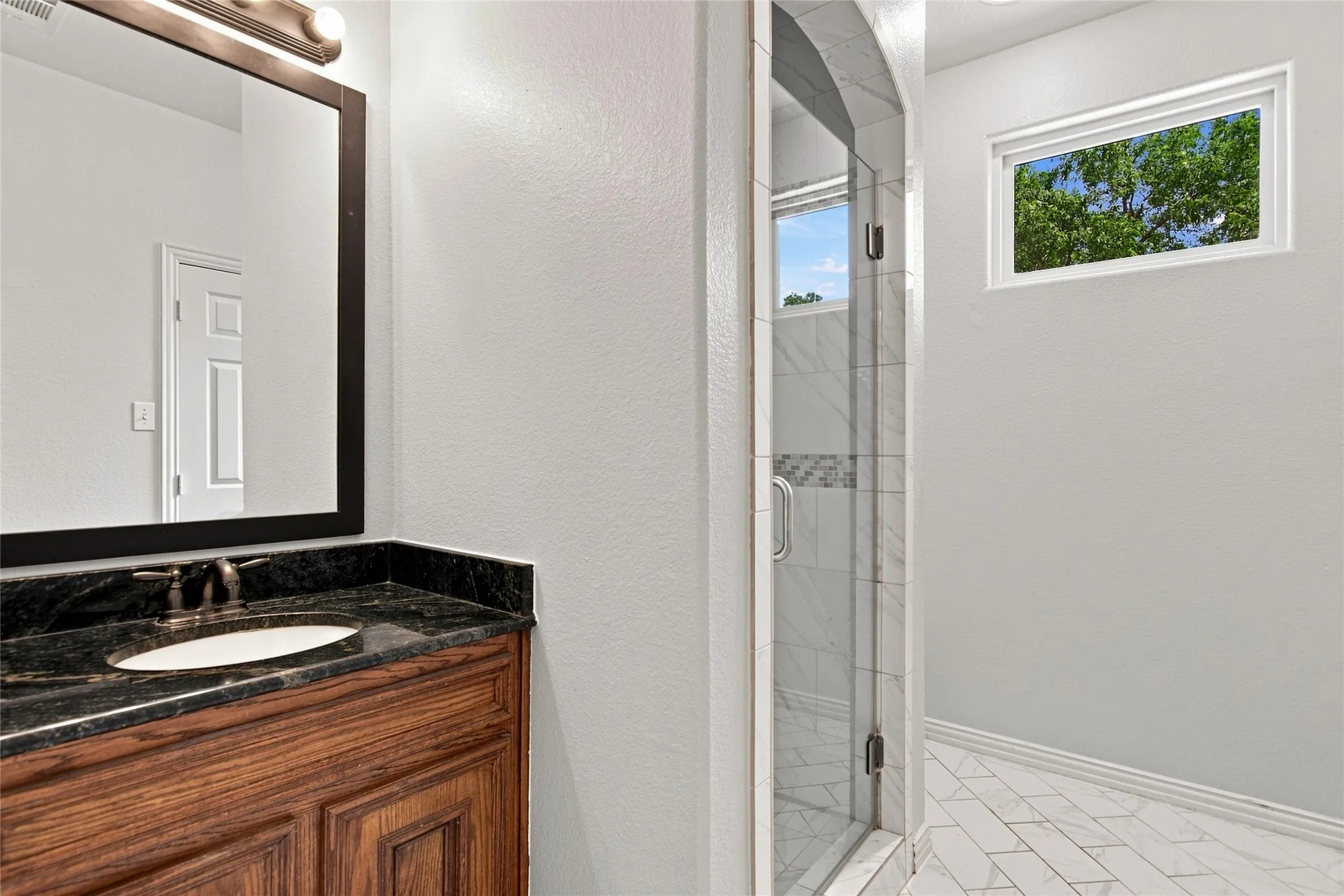 Single Family Residence For Sale in Dallas County , 815 National Drive, Irving, Texas 75060, 4 Bedroom, 3 Bathroom, Garage spaces, 1,922 Sqft, built in 1955, mls#21367959, Real Estate Agent in Irving, Homes For Sale in Dallas county, Homes For Sale in Irving, Realtor in Irving Texas, Real Estate Brokerage Independent Realty Texas, Luminita Cordes Realtor