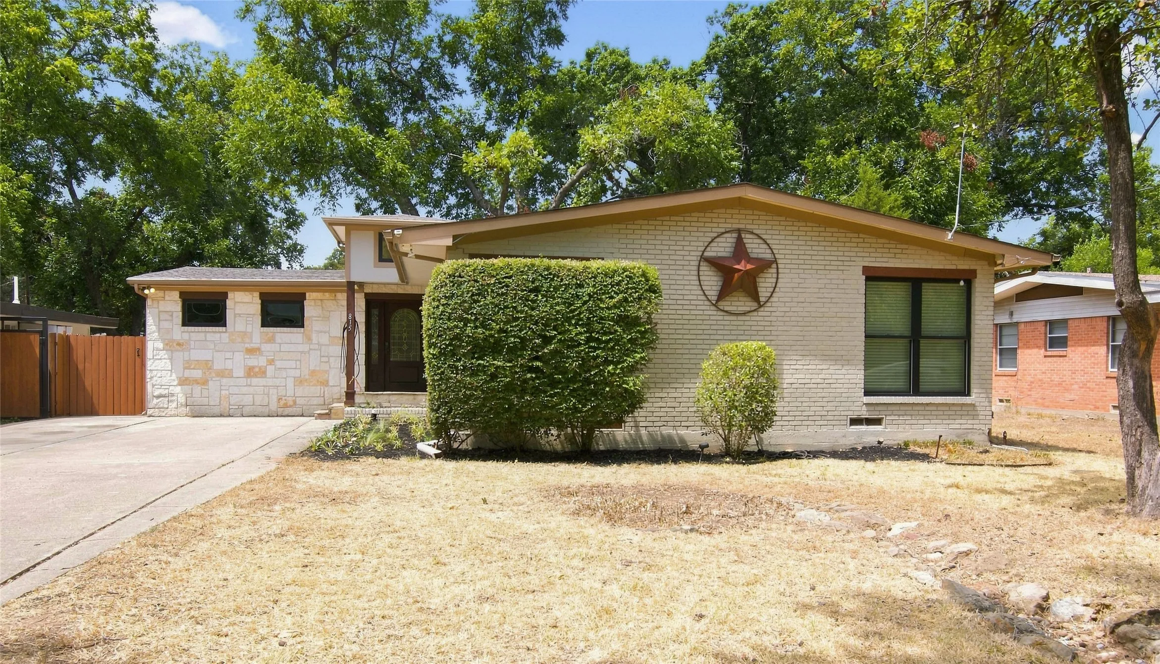 Large Front yard