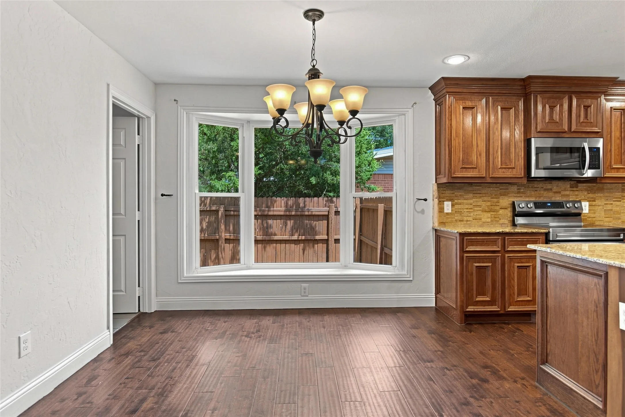 Large Breakfast Area