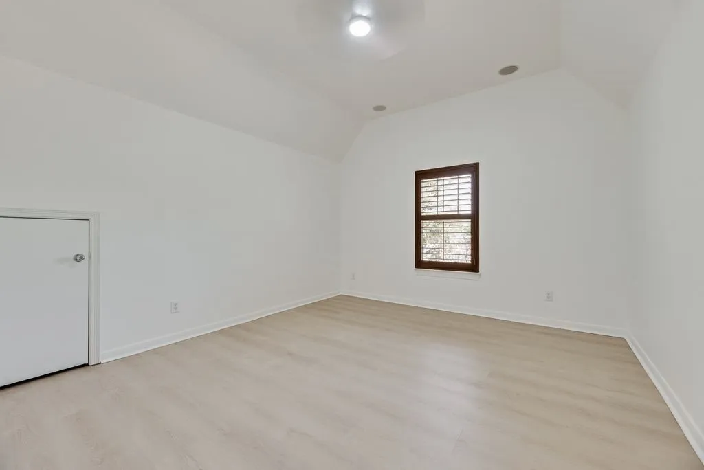 Single Family Residence For Sale in Denton County , 3925 Victory Drive, Frisco, Texas 75034, 4 Bedroom, 3 Bathroom, 2 Garage spaces, 3,711 Sqft, built in 2004, mls#21369007, Real Estate Agent in Frisco, Homes For Sale in Denton county, Homes For Sale in Frisco, Realtor in Frisco Texas, Real Estate Brokerage Independent Realty Texas, Luminita Cordes Realtor