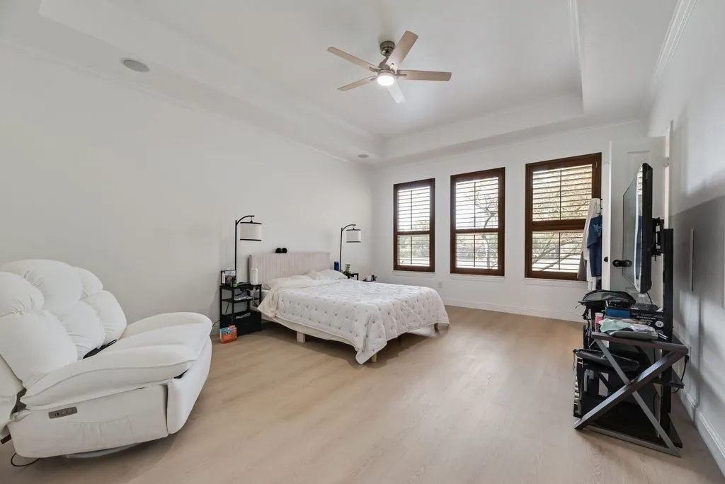 Single Family Residence For Sale in Denton County , 3925 Victory Drive, Frisco, Texas 75034, 4 Bedroom, 3 Bathroom, 2 Garage spaces, 3,711 Sqft, built in 2004, mls#21369007, Real Estate Agent in Frisco, Homes For Sale in Denton county, Homes For Sale in Frisco, Realtor in Frisco Texas, Real Estate Brokerage Independent Realty Texas, Luminita Cordes Realtor