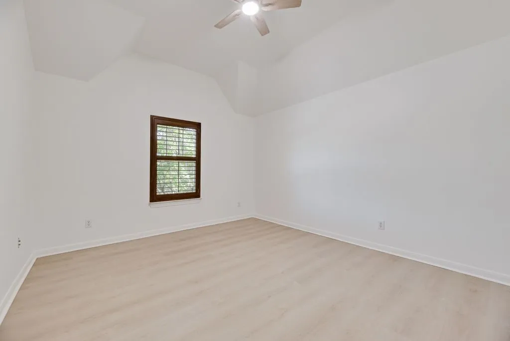 Single Family Residence For Sale in Denton County , 3925 Victory Drive, Frisco, Texas 75034, 4 Bedroom, 3 Bathroom, 2 Garage spaces, 3,711 Sqft, built in 2004, mls#21369007, Real Estate Agent in Frisco, Homes For Sale in Denton county, Homes For Sale in Frisco, Realtor in Frisco Texas, Real Estate Brokerage Independent Realty Texas, Luminita Cordes Realtor