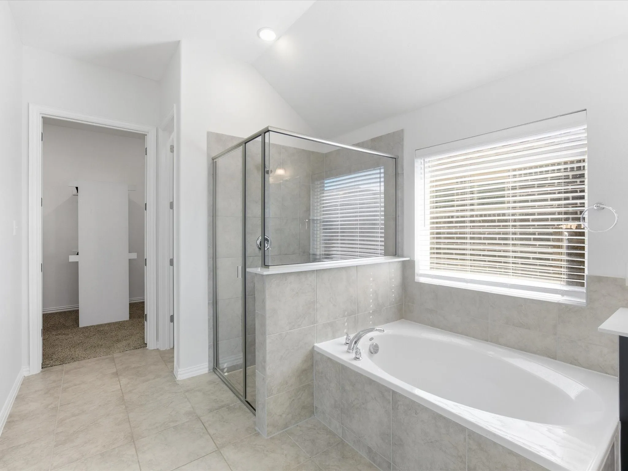 Single Family Residence For Sale in Collin County , 2810 Willow Lane, Melissa, Texas 75454, 4 Bedroom, 3 Bathroom, 2 Garage spaces, 2,189 Sqft, built in 2020, mls#21368953, Real Estate Agent in Melissa, Homes For Sale in Collin county, Homes For Sale in Melissa, Realtor in Melissa Texas, Real Estate Brokerage Independent Realty Texas, Luminita Cordes Realtor