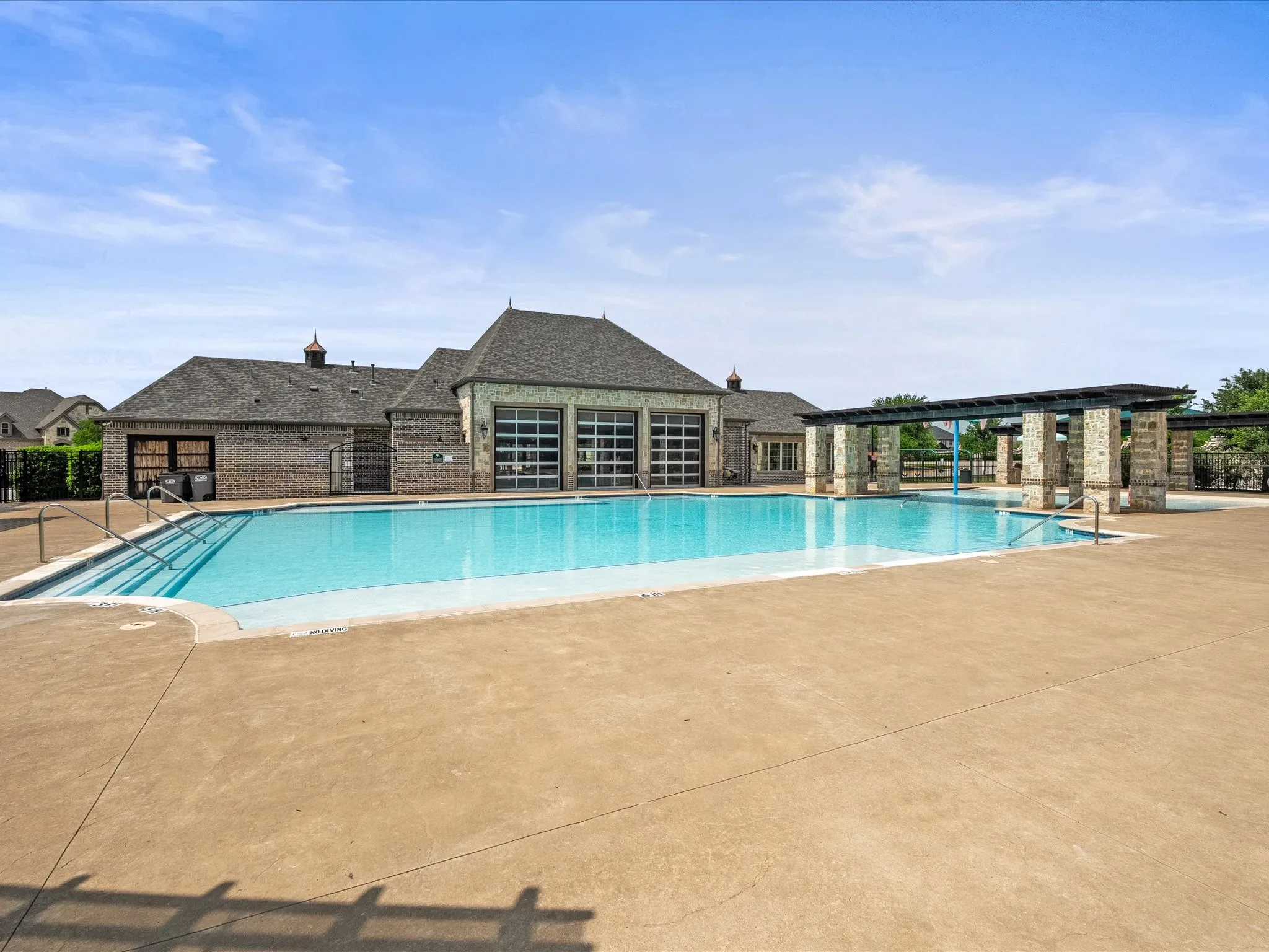 Single Family Residence For Sale in Collin County , 2810 Willow Lane, Melissa, Texas 75454, 4 Bedroom, 3 Bathroom, 2 Garage spaces, 2,189 Sqft, built in 2020, mls#21368953, Real Estate Agent in Melissa, Homes For Sale in Collin county, Homes For Sale in Melissa, Realtor in Melissa Texas, Real Estate Brokerage Independent Realty Texas, Luminita Cordes Realtor