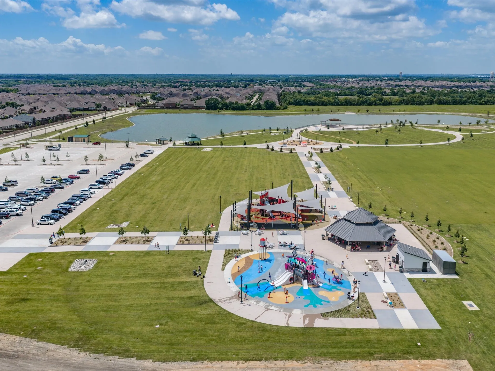 Single Family Residence For Sale in Collin County , 2810 Willow Lane, Melissa, Texas 75454, 4 Bedroom, 3 Bathroom, 2 Garage spaces, 2,189 Sqft, built in 2020, mls#21368953, Real Estate Agent in Melissa, Homes For Sale in Collin county, Homes For Sale in Melissa, Realtor in Melissa Texas, Real Estate Brokerage Independent Realty Texas, Luminita Cordes Realtor