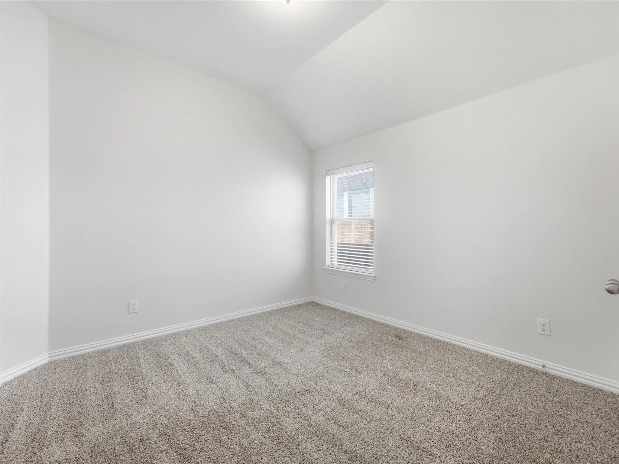Single Family Residence For Sale in Collin County , 2810 Willow Lane, Melissa, Texas 75454, 4 Bedroom, 3 Bathroom, 2 Garage spaces, 2,189 Sqft, built in 2020, mls#21368953, Real Estate Agent in Melissa, Homes For Sale in Collin county, Homes For Sale in Melissa, Realtor in Melissa Texas, Real Estate Brokerage Independent Realty Texas, Luminita Cordes Realtor