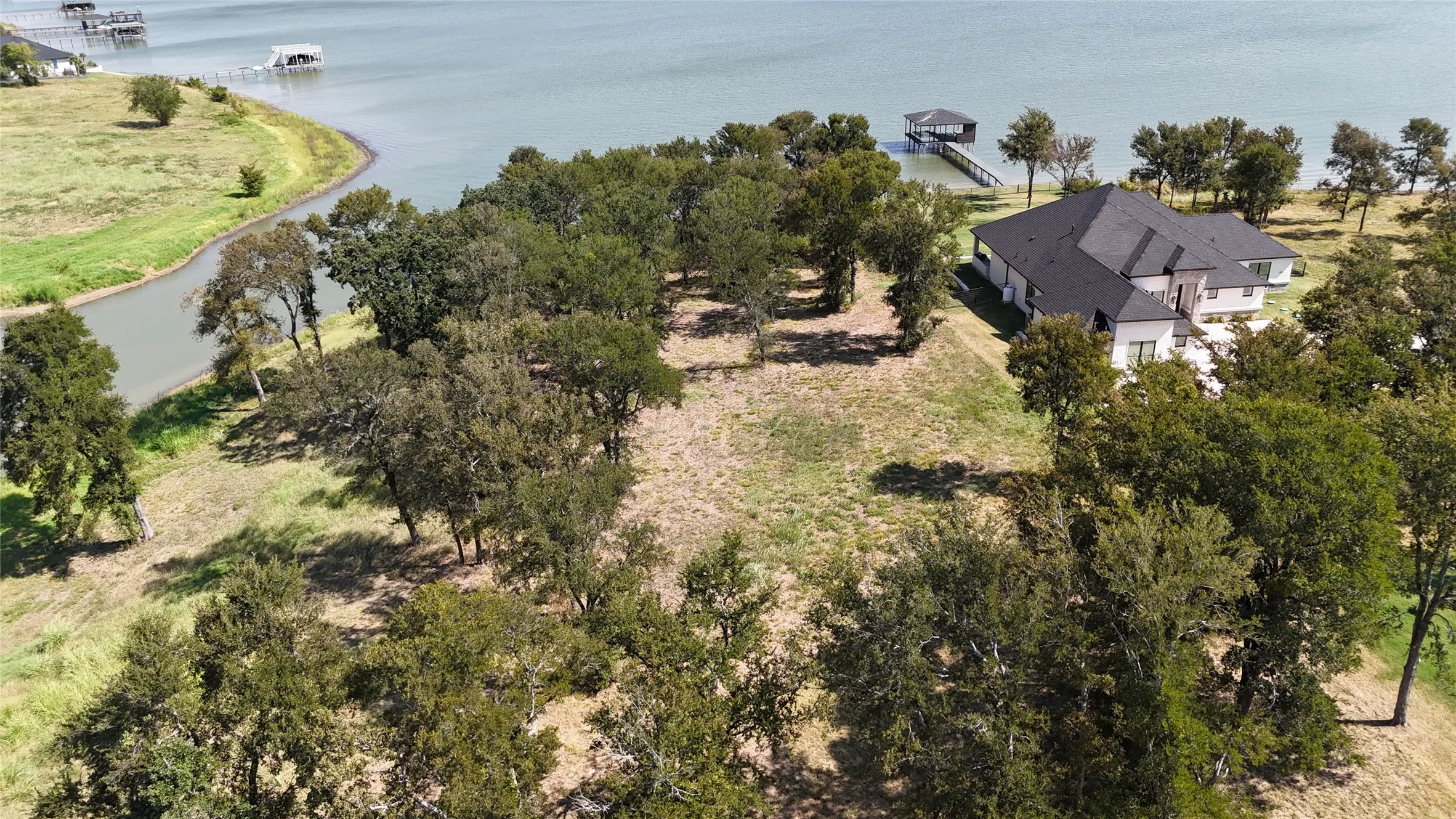 Unimproved Land For Sale in Navarro County , Lot 67 Diamond Point Drive, Corsicana, Texas 75109, 0, 0, Garage spaces, 0 Sqft, built in 0, mls#21368329, Real Estate Agent in Corsicana, Homes For Sale in Navarro county, Homes For Sale in Corsicana, Realtor in Corsicana Texas, Real Estate Brokerage Independent Realty Texas, Luminita Cordes Realtor