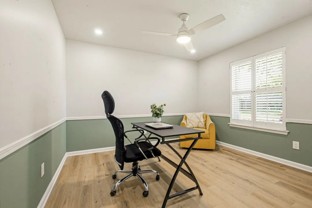 Single Family Residence For Rent in Dallas County , 1904 Clover Trail, Richardson, Texas 75081, 4 Bedroom, 2 Bathroom, Garage spaces, 3,101 Sqft, built in 1974, mls#21369026, Real Estate Agent in Richardson, Homes For Rent in Dallas county, Homes For Rent in Richardson, Realtor in Richardson Texas, Real Estate Brokerage Independent Realty Texas, Luminita Cordes Realtor