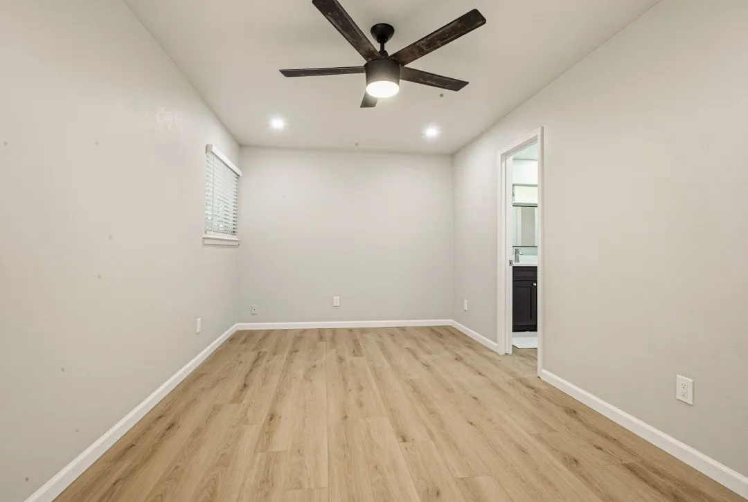 Single Family Residence For Rent in Dallas County , 1904 Clover Trail, Richardson, Texas 75081, 4 Bedroom, 2 Bathroom, Garage spaces, 3,101 Sqft, built in 1974, mls#21369026, Real Estate Agent in Richardson, Homes For Rent in Dallas county, Homes For Rent in Richardson, Realtor in Richardson Texas, Real Estate Brokerage Independent Realty Texas, Luminita Cordes Realtor