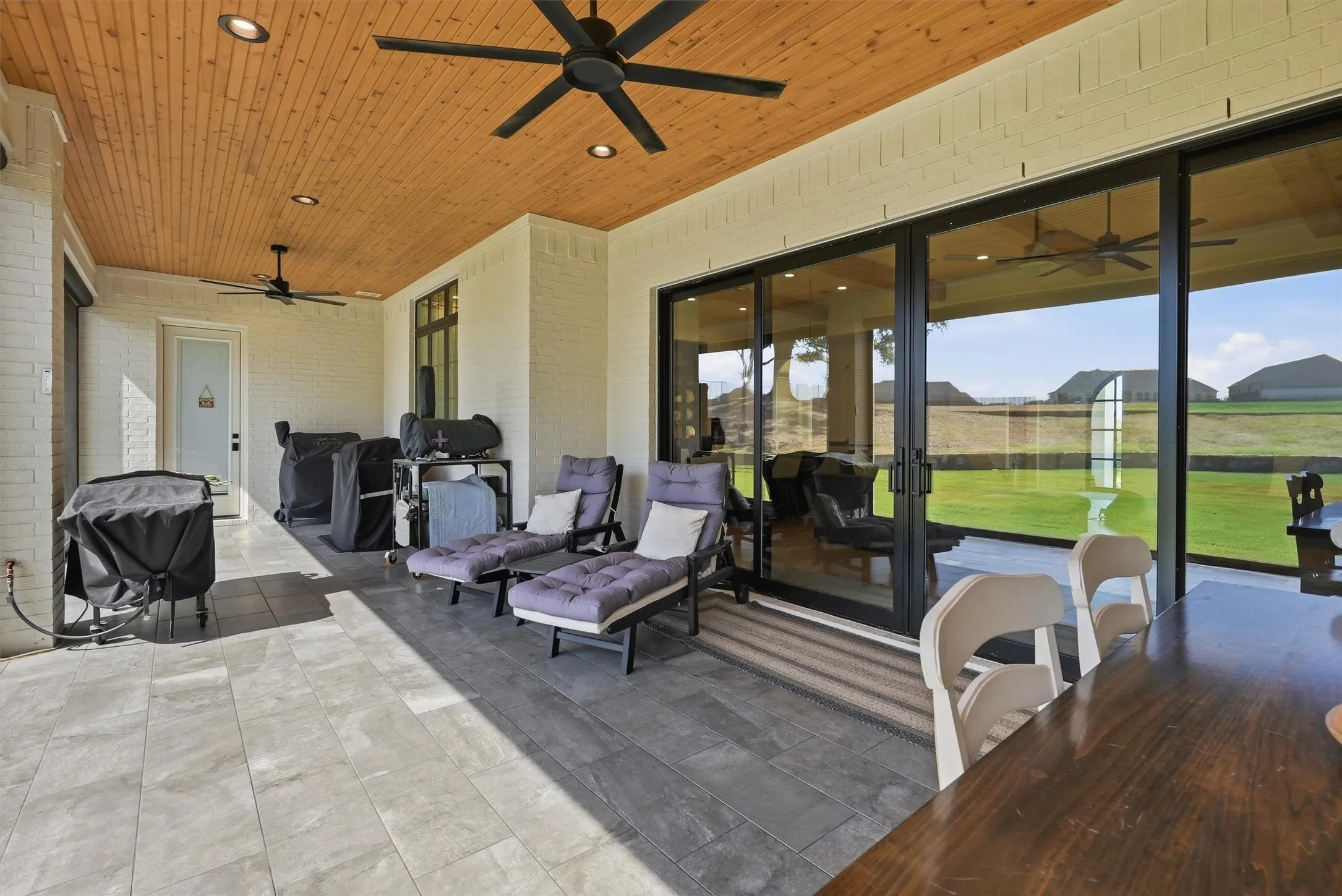 Single Family Residence For Sale in Hood County , 3022 Southern Rise Court, Granbury, Texas 76049, 4 Bedroom, 4 Bathroom, 3 Garage spaces, 4,169 Sqft, built in 2024, mls#21368927, Real Estate Agent in Granbury, Homes For Sale in Hood county, Homes For Sale in Granbury, Realtor in Granbury Texas, Real Estate Brokerage Independent Realty Texas, Luminita Cordes Realtor
