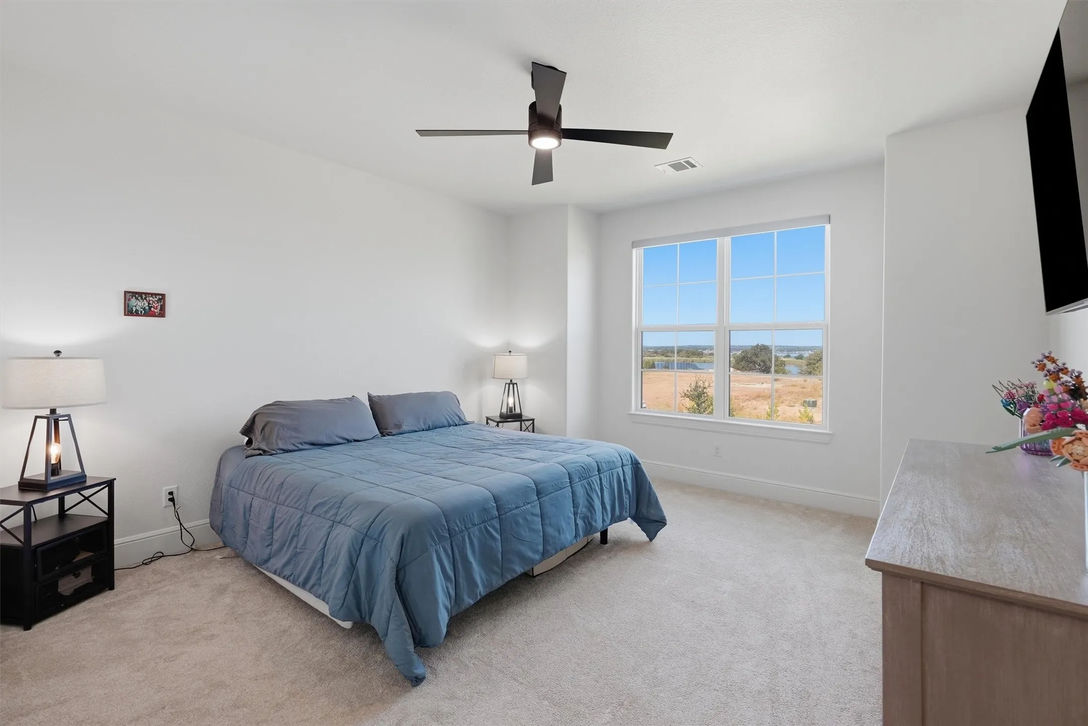 Single Family Residence For Sale in Hood County , 3022 Southern Rise Court, Granbury, Texas 76049, 4 Bedroom, 4 Bathroom, 3 Garage spaces, 4,169 Sqft, built in 2024, mls#21368927, Real Estate Agent in Granbury, Homes For Sale in Hood county, Homes For Sale in Granbury, Realtor in Granbury Texas, Real Estate Brokerage Independent Realty Texas, Luminita Cordes Realtor