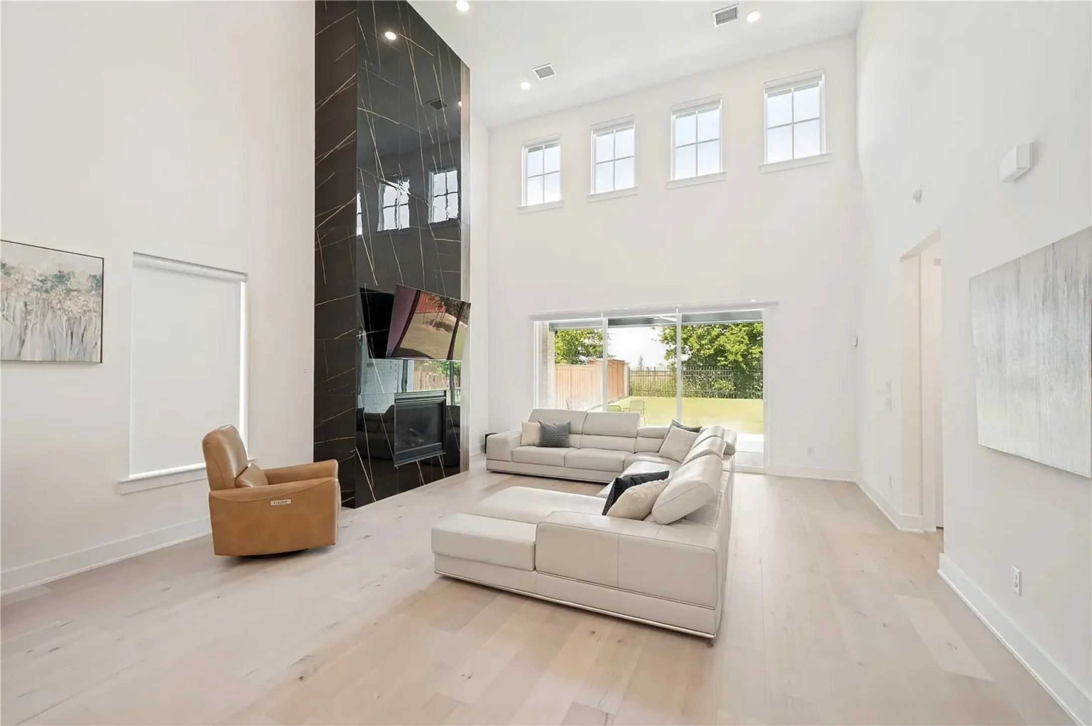 Single Family Residence For Sale in Denton County , 14105 Laferty Street, Frisco, Texas 75033, 5 Bedroom, 4 Bathroom, 2 Garage spaces, 4,021 Sqft, built in 2025, mls#21367773, Real Estate Agent in Frisco, Homes For Sale in Denton county, Homes For Sale in Frisco, Realtor in Frisco Texas, Real Estate Brokerage Independent Realty Texas, Luminita Cordes Realtor