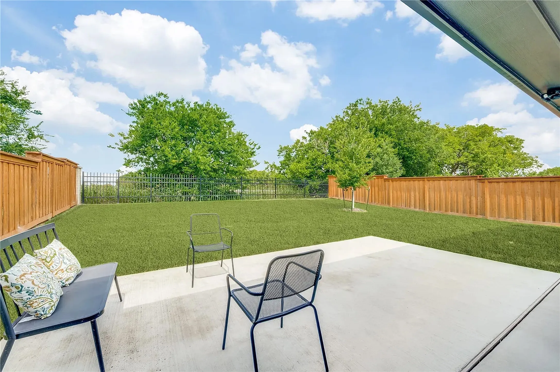 Single Family Residence For Sale in Denton County , 14105 Laferty Street, Frisco, Texas 75033, 5 Bedroom, 4 Bathroom, 2 Garage spaces, 4,021 Sqft, built in 2025, mls#21367773, Real Estate Agent in Frisco, Homes For Sale in Denton county, Homes For Sale in Frisco, Realtor in Frisco Texas, Real Estate Brokerage Independent Realty Texas, Luminita Cordes Realtor