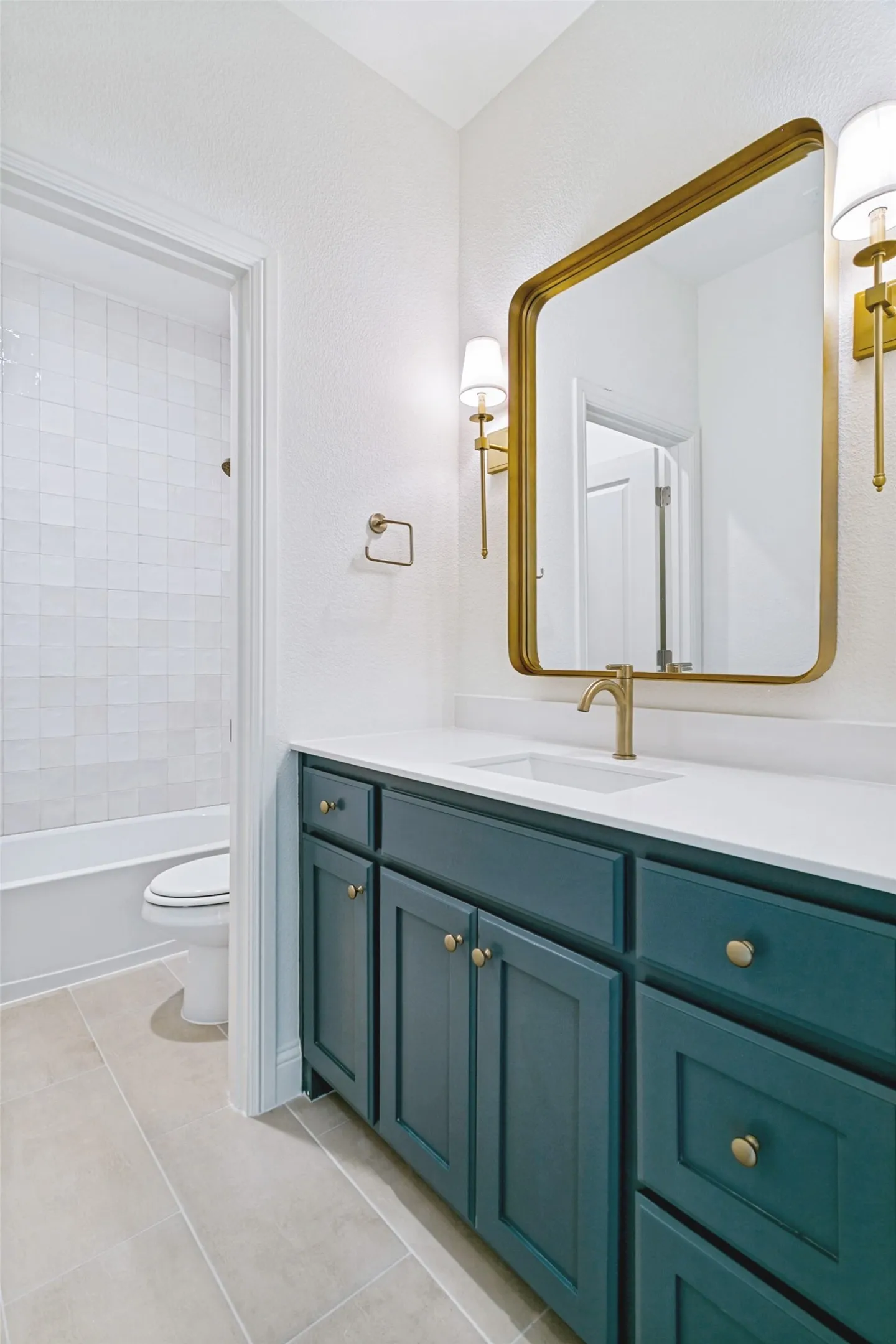 Single Family Residence For Sale in Tarrant County , 1609 Belle Place, Fort Worth, Texas 76107, 4 Bedroom, 4 Bathroom, 2 Garage spaces, 2,851 Sqft, built in 2026, mls#21368912, Real Estate Agent in Fort Worth, Homes For Sale in Tarrant county, Homes For Sale in Fort Worth, Realtor in Fort Worth Texas, Real Estate Brokerage Independent Realty Texas, Luminita Cordes Realtor