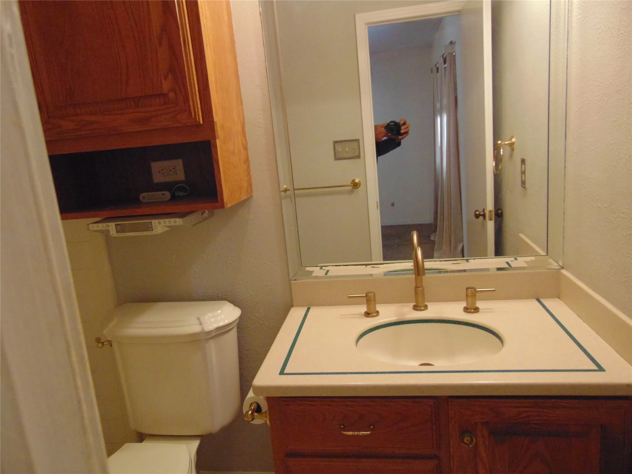 Single Family Residence For Sale in Dallas County , 1110 Meandering Way, Mesquite, Texas 75150, 3 Bedroom, 2 Bathroom, 1 Garage spaces, 2,044 Sqft, built in 1980, mls#21368248, Real Estate Agent in Mesquite, Homes For Sale in Dallas county, Homes For Sale in Mesquite, Realtor in Mesquite Texas, Real Estate Brokerage Independent Realty Texas, Luminita Cordes Realtor