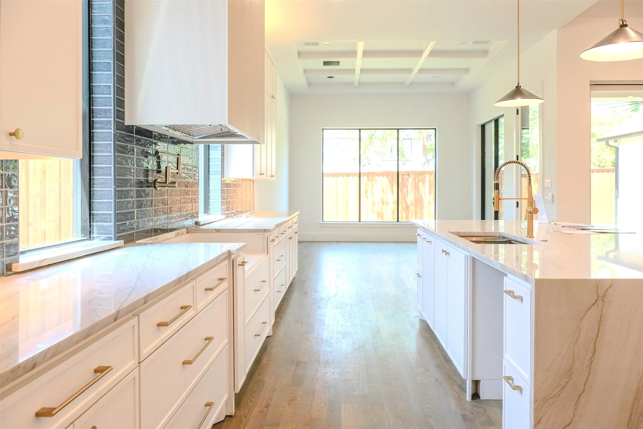 Single Family Residence For Sale in Dallas County , 9845 Lenel Place, Dallas, Texas 75220, 5 Bedroom, 7 Bathroom, 2 Garage spaces, 5,150 Sqft, built in 2026, mls#21369038, Real Estate Agent in Dallas, Homes For Sale in Dallas county, Homes For Sale in Dallas, Realtor in Dallas Texas, Real Estate Brokerage Independent Realty Texas, Luminita Cordes Realtor