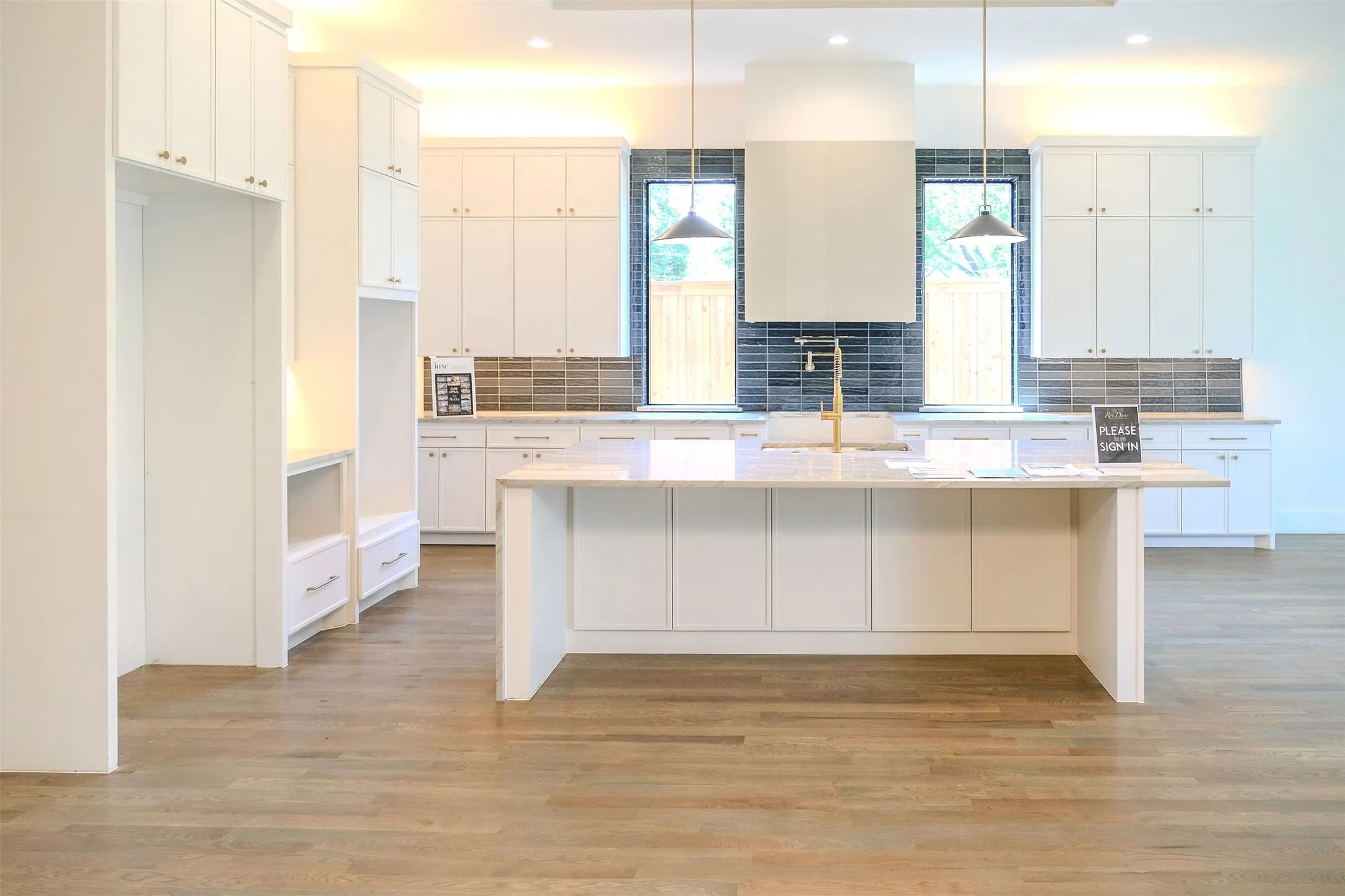 Single Family Residence For Sale in Dallas County , 9845 Lenel Place, Dallas, Texas 75220, 5 Bedroom, 7 Bathroom, 2 Garage spaces, 5,150 Sqft, built in 2026, mls#21369038, Real Estate Agent in Dallas, Homes For Sale in Dallas county, Homes For Sale in Dallas, Realtor in Dallas Texas, Real Estate Brokerage Independent Realty Texas, Luminita Cordes Realtor