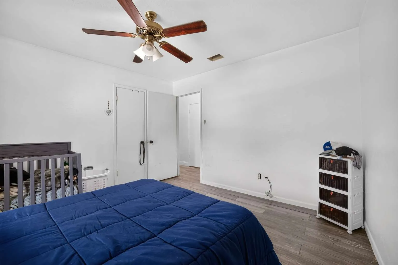 Single Family Residence For Sale in Gregg County , 1002 Forest Hills Street, Gladewater, Texas 75647, 3 Bedroom, 2 Bathroom, 2 Garage spaces, 1,824 Sqft, built in 1977, mls#21369044, Real Estate Agent in Gladewater, Homes For Sale in Gregg county, Homes For Sale in Gladewater, Realtor in Gladewater Texas, Real Estate Brokerage Independent Realty Texas, Luminita Cordes Realtor