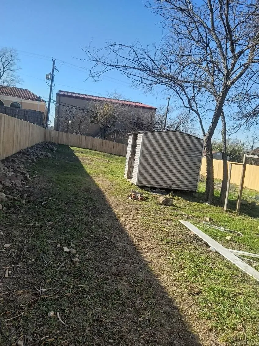 Single Family Residence For Sale in Tarrant County , 3040 Sappington Place, Fort Worth, Texas 76116, 2 Bedroom, 1 Bathroom, Garage spaces, 576 Sqft, built in 1948, mls#21368453, Real Estate Agent in Fort Worth, Homes For Sale in Tarrant county, Homes For Sale in Fort Worth, Realtor in Fort Worth Texas, Real Estate Brokerage Independent Realty Texas, Luminita Cordes Realtor
