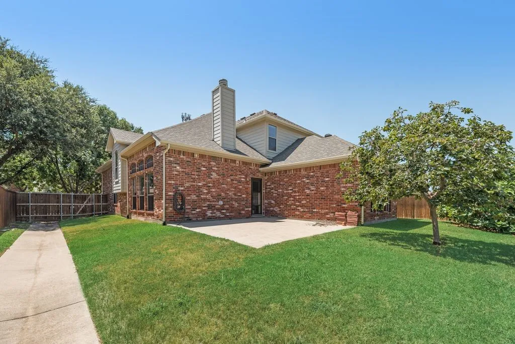 Single Family Residence For Rent in Collin County , 4613 Pine Brook Drive, Plano, Texas 75024, 4 Bedroom, 4 Bathroom, 2 Garage spaces, 2,619 Sqft, built in 2004, mls#21368872, Real Estate Agent in Plano, Homes For Rent in Collin county, Homes For Rent in Plano, Realtor in Plano Texas, Real Estate Brokerage Independent Realty Texas, Luminita Cordes Realtor