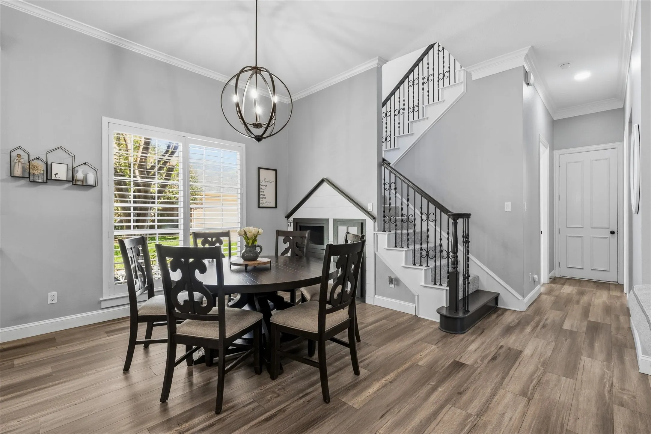 Single Family Residence For Sale in Collin County , 900 Bandera Court, Allen, Texas 75013, 5 Bedroom, 5 Bathroom, 3 Garage spaces, 4,034 Sqft, built in 1998, mls#21367302, Real Estate Agent in Allen, Homes For Sale in Collin county, Homes For Sale in Allen, Realtor in Allen Texas, Real Estate Brokerage Independent Realty Texas, Luminita Cordes Realtor