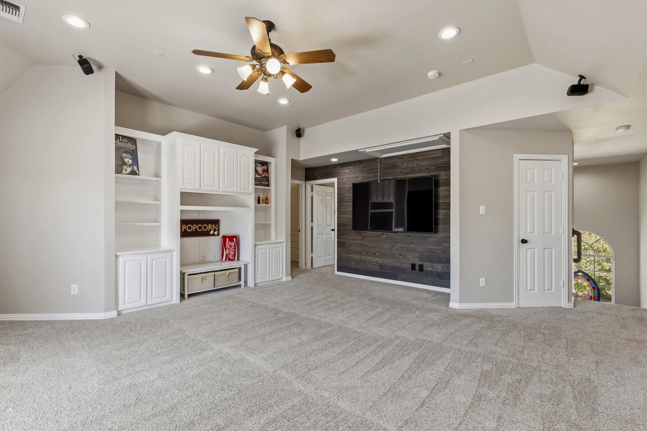 Single Family Residence For Sale in Collin County , 900 Bandera Court, Allen, Texas 75013, 5 Bedroom, 5 Bathroom, 3 Garage spaces, 4,034 Sqft, built in 1998, mls#21367302, Real Estate Agent in Allen, Homes For Sale in Collin county, Homes For Sale in Allen, Realtor in Allen Texas, Real Estate Brokerage Independent Realty Texas, Luminita Cordes Realtor