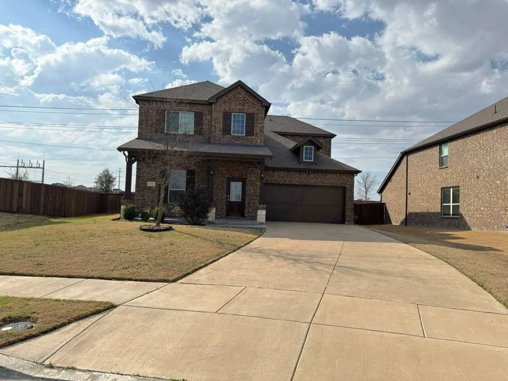 Single Family Residence For Rent in Collin County , 15323 Mossy Oak Lane, Frisco, Texas 75035, 4 Bedroom, 4 Bathroom, 2 Garage spaces, 2,744 Sqft, built in 2021, mls#21368963, Real Estate Agent in Frisco, Homes For Rent in Collin county, Homes For Rent in Frisco, Realtor in Frisco Texas, Real Estate Brokerage Independent Realty Texas, Luminita Cordes Realtor