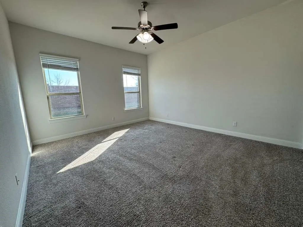 Single Family Residence For Rent in Collin County , 15323 Mossy Oak Lane, Frisco, Texas 75035, 4 Bedroom, 4 Bathroom, 2 Garage spaces, 2,744 Sqft, built in 2021, mls#21368963, Real Estate Agent in Frisco, Homes For Rent in Collin county, Homes For Rent in Frisco, Realtor in Frisco Texas, Real Estate Brokerage Independent Realty Texas, Luminita Cordes Realtor