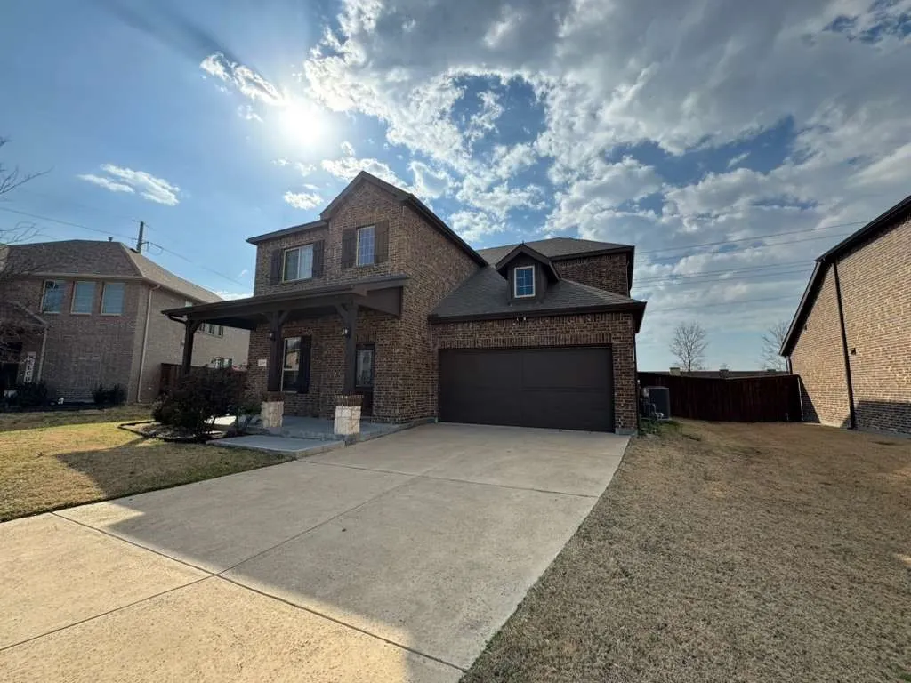 Single Family Residence For Rent in Collin County , 15323 Mossy Oak Lane, Frisco, Texas 75035, 4 Bedroom, 4 Bathroom, 2 Garage spaces, 2,744 Sqft, built in 2021, mls#21368963, Real Estate Agent in Frisco, Homes For Rent in Collin county, Homes For Rent in Frisco, Realtor in Frisco Texas, Real Estate Brokerage Independent Realty Texas, Luminita Cordes Realtor