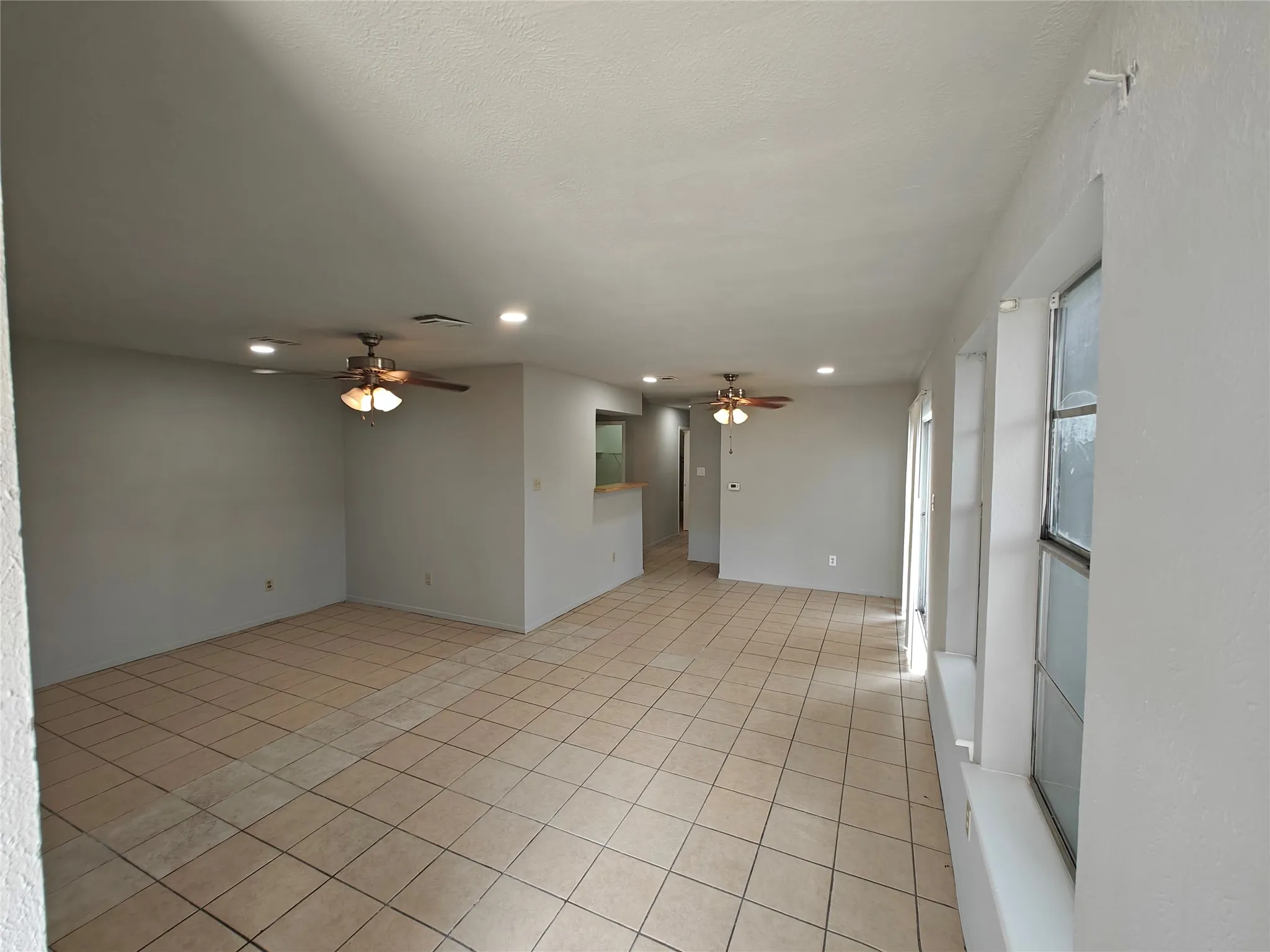 Townhouse For Rent in Collin County , 123 Prairie Creek Circle, Princeton, Texas 75407, 2 Bedroom, 1 Bathroom, 1 Garage spaces, 2,040 Sqft, built in 1983, mls#21369076, Real Estate Agent in Princeton, Homes For Rent in Collin county, Homes For Rent in Princeton, Realtor in Princeton Texas, Real Estate Brokerage Independent Realty Texas, Luminita Cordes Realtor