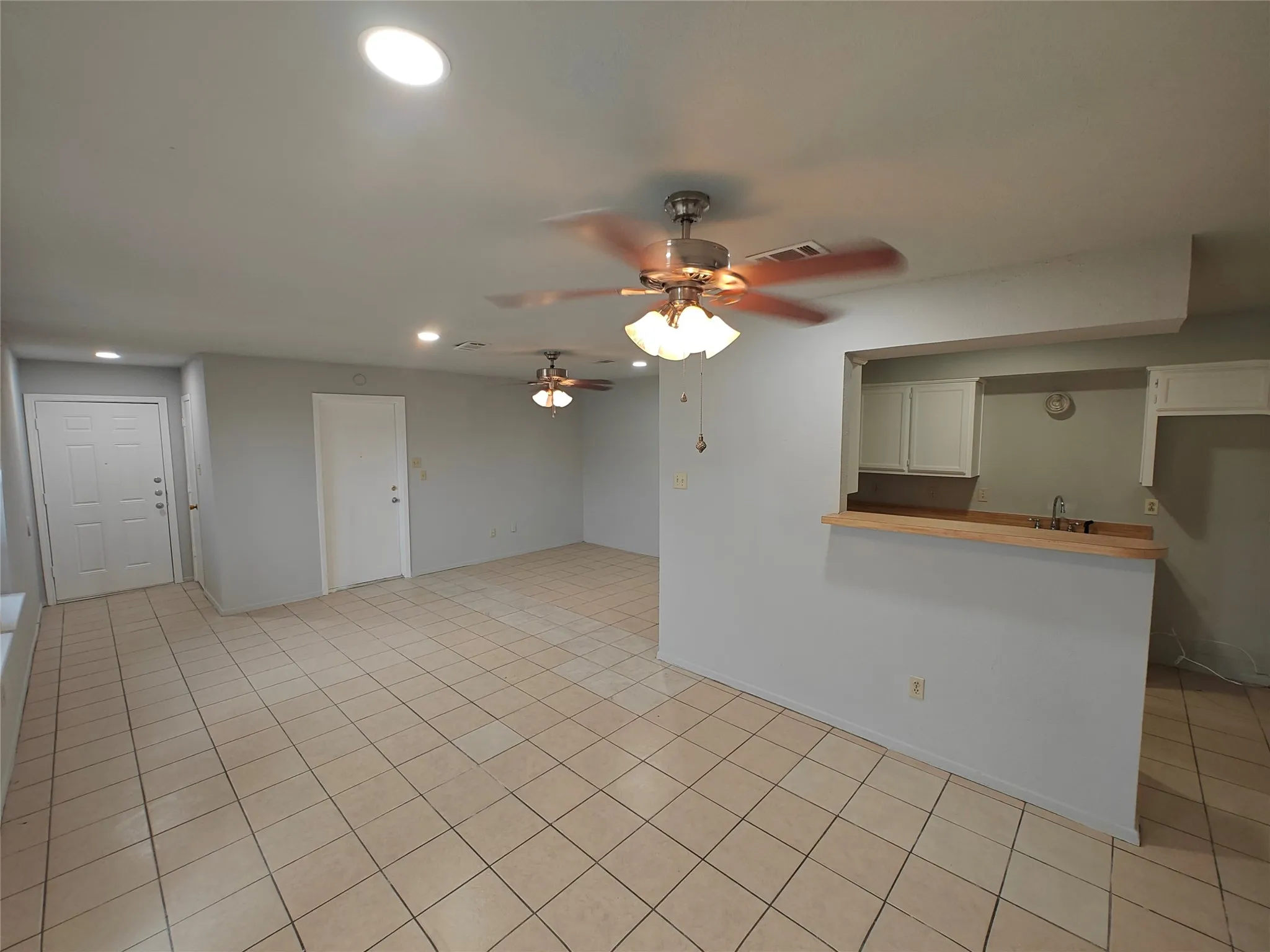 Townhouse For Rent in Collin County , 123 Prairie Creek Circle, Princeton, Texas 75407, 2 Bedroom, 1 Bathroom, 1 Garage spaces, 2,040 Sqft, built in 1983, mls#21369076, Real Estate Agent in Princeton, Homes For Rent in Collin county, Homes For Rent in Princeton, Realtor in Princeton Texas, Real Estate Brokerage Independent Realty Texas, Luminita Cordes Realtor