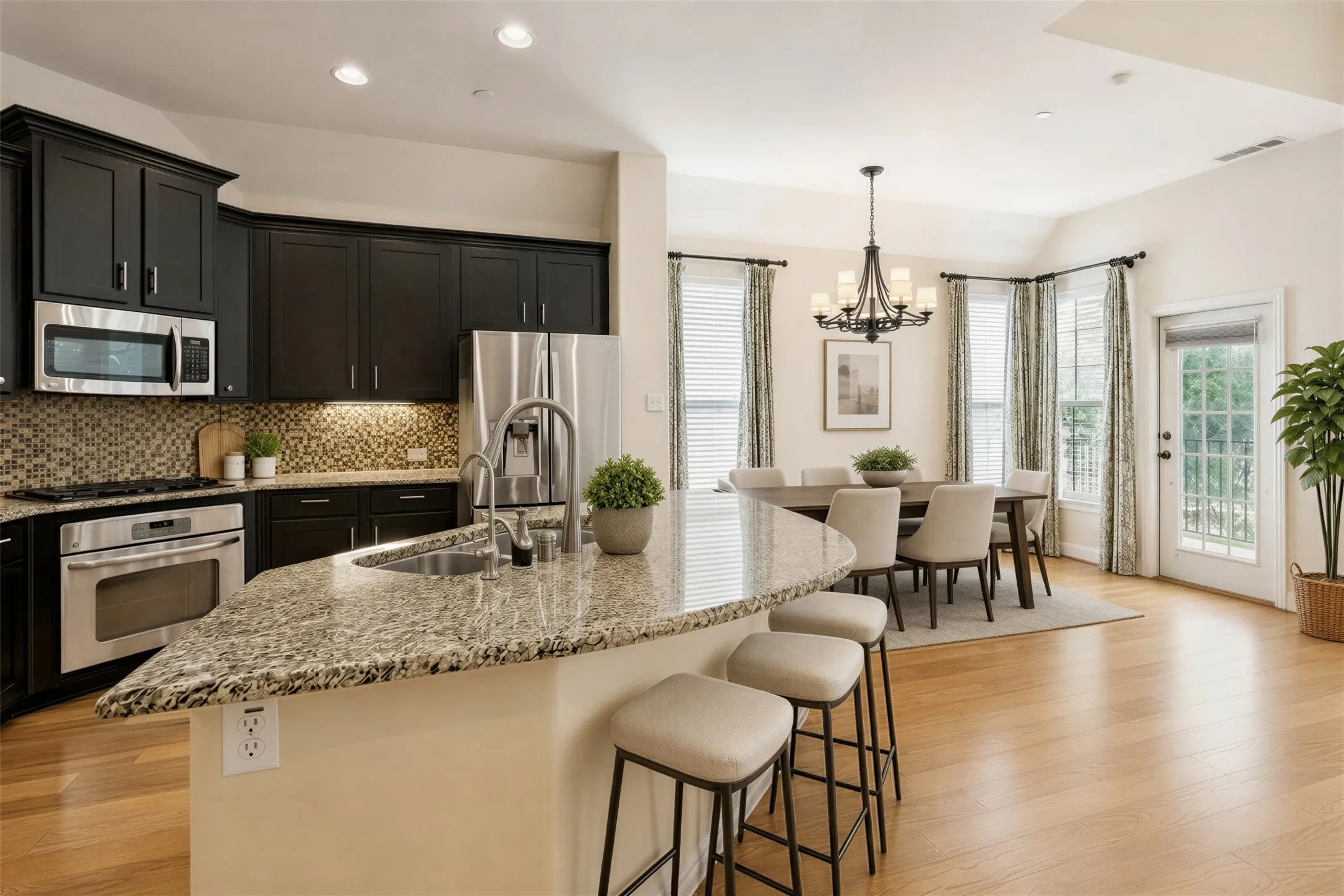 Townhouse For Sale in Dallas County , 6434 Love Drive, Irving, Texas 75039, 3 Bedroom, 4 Bathroom, 2 Garage spaces, 1,919 Sqft, built in 2010, mls#21366266, Real Estate Agent in Irving, Homes For Sale in Dallas county, Homes For Sale in Irving, Realtor in Irving Texas, Real Estate Brokerage Independent Realty Texas, Luminita Cordes Realtor