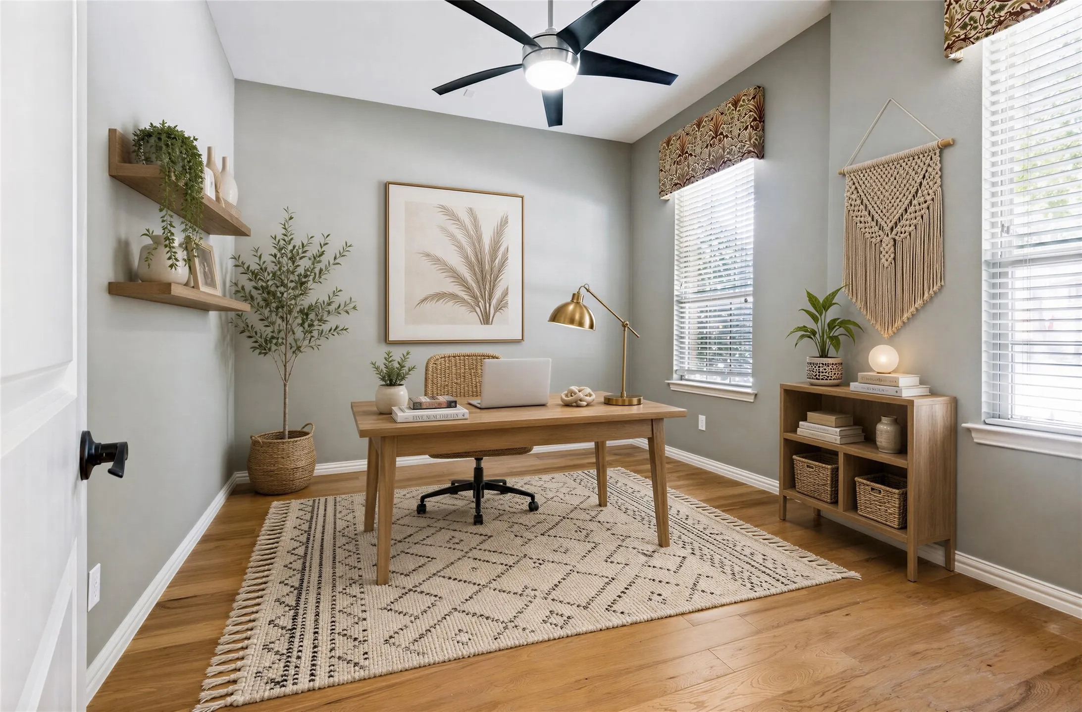 Townhouse For Sale in Dallas County , 6434 Love Drive, Irving, Texas 75039, 3 Bedroom, 4 Bathroom, 2 Garage spaces, 1,919 Sqft, built in 2010, mls#21366266, Real Estate Agent in Irving, Homes For Sale in Dallas county, Homes For Sale in Irving, Realtor in Irving Texas, Real Estate Brokerage Independent Realty Texas, Luminita Cordes Realtor