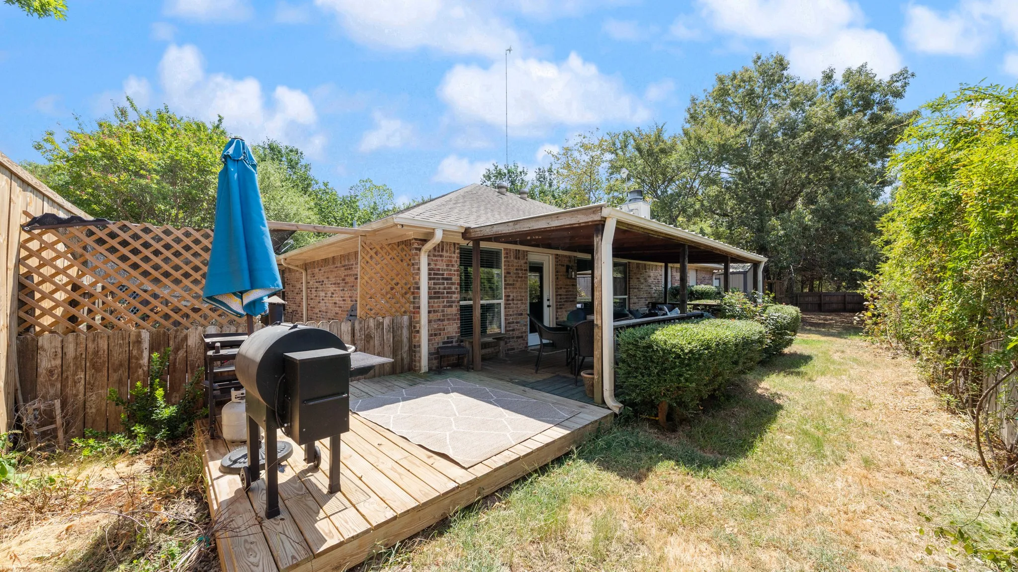 Single Family Residence For Sale in Van Zandt County , 362 River Oaks Lane, Canton, Texas 75103, 3 Bedroom, 2 Bathroom, 2 Garage spaces, 1,525 Sqft, built in 2002, mls#21369018, Real Estate Agent in Canton, Homes For Sale in Van Zandt county, Homes For Sale in Canton, Realtor in Canton Texas, Real Estate Brokerage Independent Realty Texas, Luminita Cordes Realtor