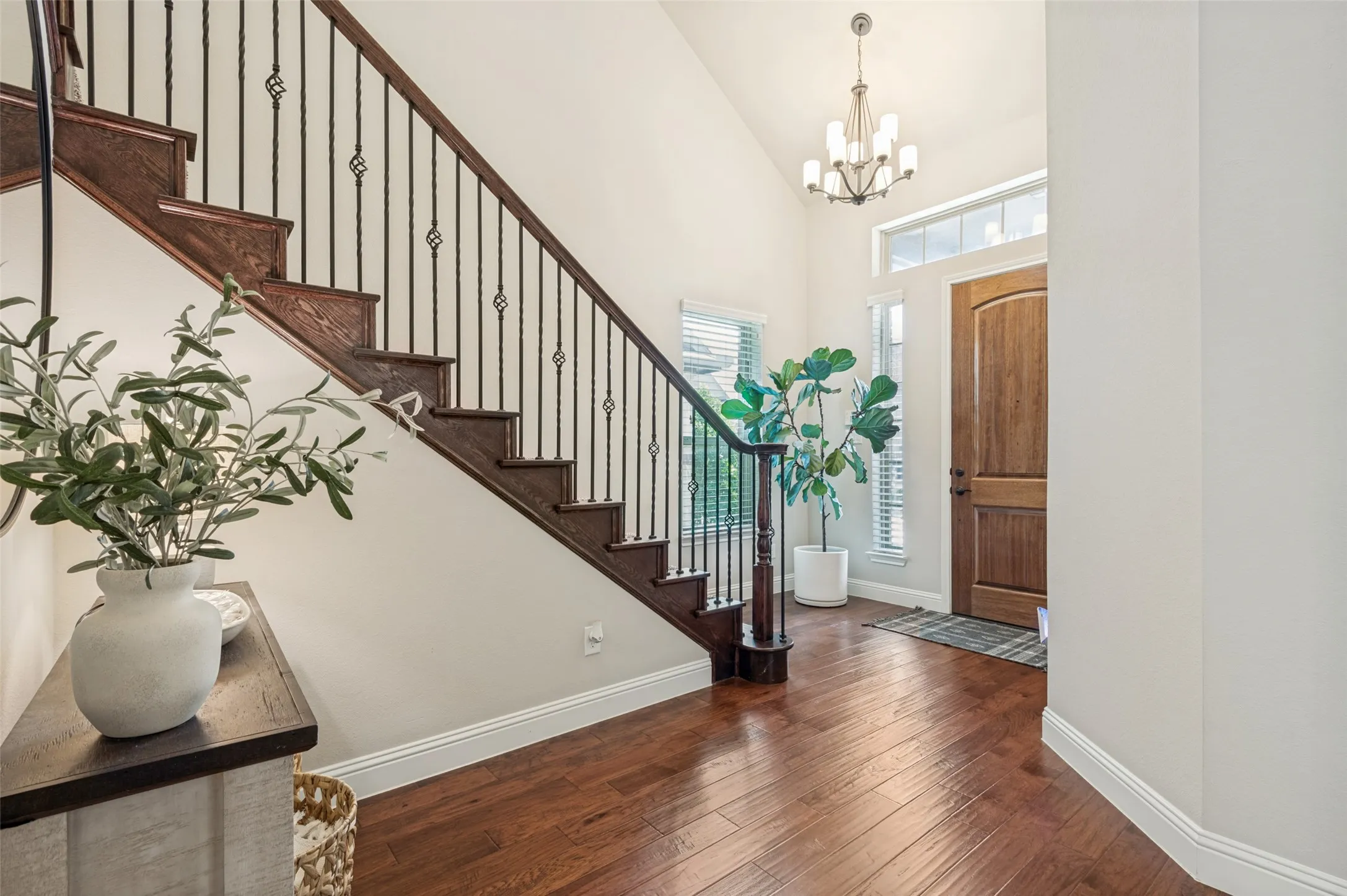 Condominium For Sale in Collin County , 5101 Kentwood Drive, Mc Kinney, Texas 75070, 3 Bedroom, 4 Bathroom, 2 Garage spaces, 2,894 Sqft, built in 2016, mls#21357905, Real Estate Agent in Mc Kinney, Homes For Sale in Collin county, Homes For Sale in Mc Kinney, Realtor in Mc Kinney Texas, Real Estate Brokerage Independent Realty Texas, Luminita Cordes Realtor