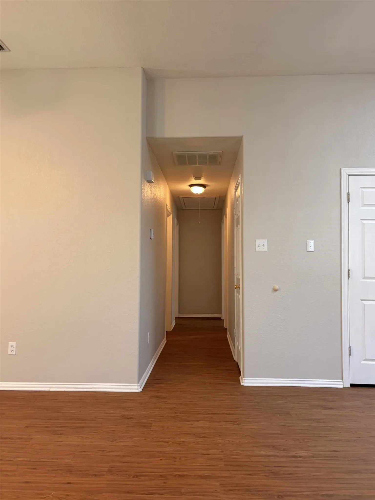 Duplex For Rent in Wise County , 120 Pr 3230 100, Bridgeport, Texas 76426, 3 Bedroom, 2 Bathroom, Garage spaces, 1,076 Sqft, built in 2006, mls#21368639, Real Estate Agent in Bridgeport, Homes For Rent in Wise county, Homes For Rent in Bridgeport, Realtor in Bridgeport Texas, Real Estate Brokerage Independent Realty Texas, Luminita Cordes Realtor