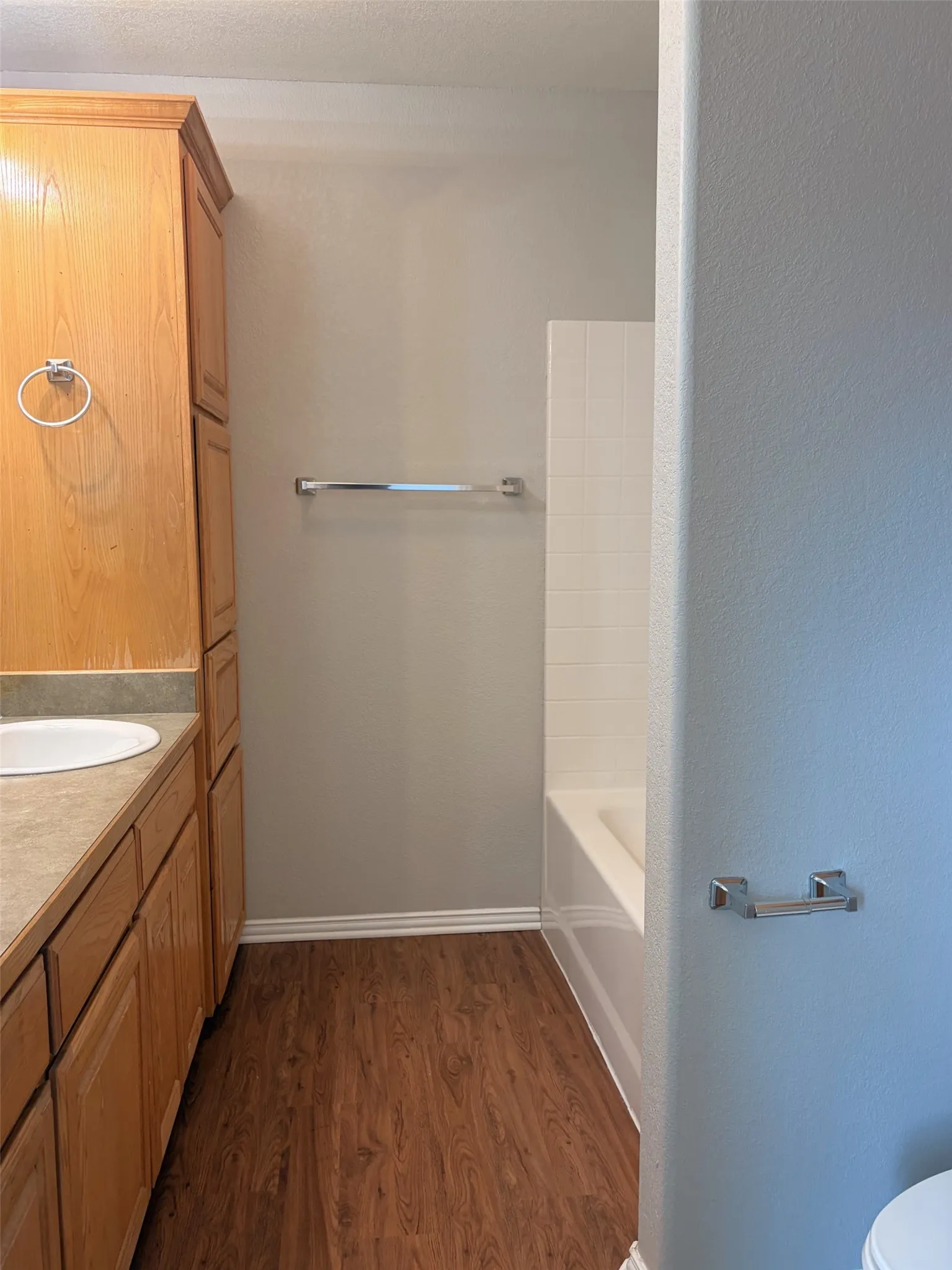 Duplex For Rent in Wise County , 120 Pr 3230 100, Bridgeport, Texas 76426, 3 Bedroom, 2 Bathroom, Garage spaces, 1,076 Sqft, built in 2006, mls#21368639, Real Estate Agent in Bridgeport, Homes For Rent in Wise county, Homes For Rent in Bridgeport, Realtor in Bridgeport Texas, Real Estate Brokerage Independent Realty Texas, Luminita Cordes Realtor