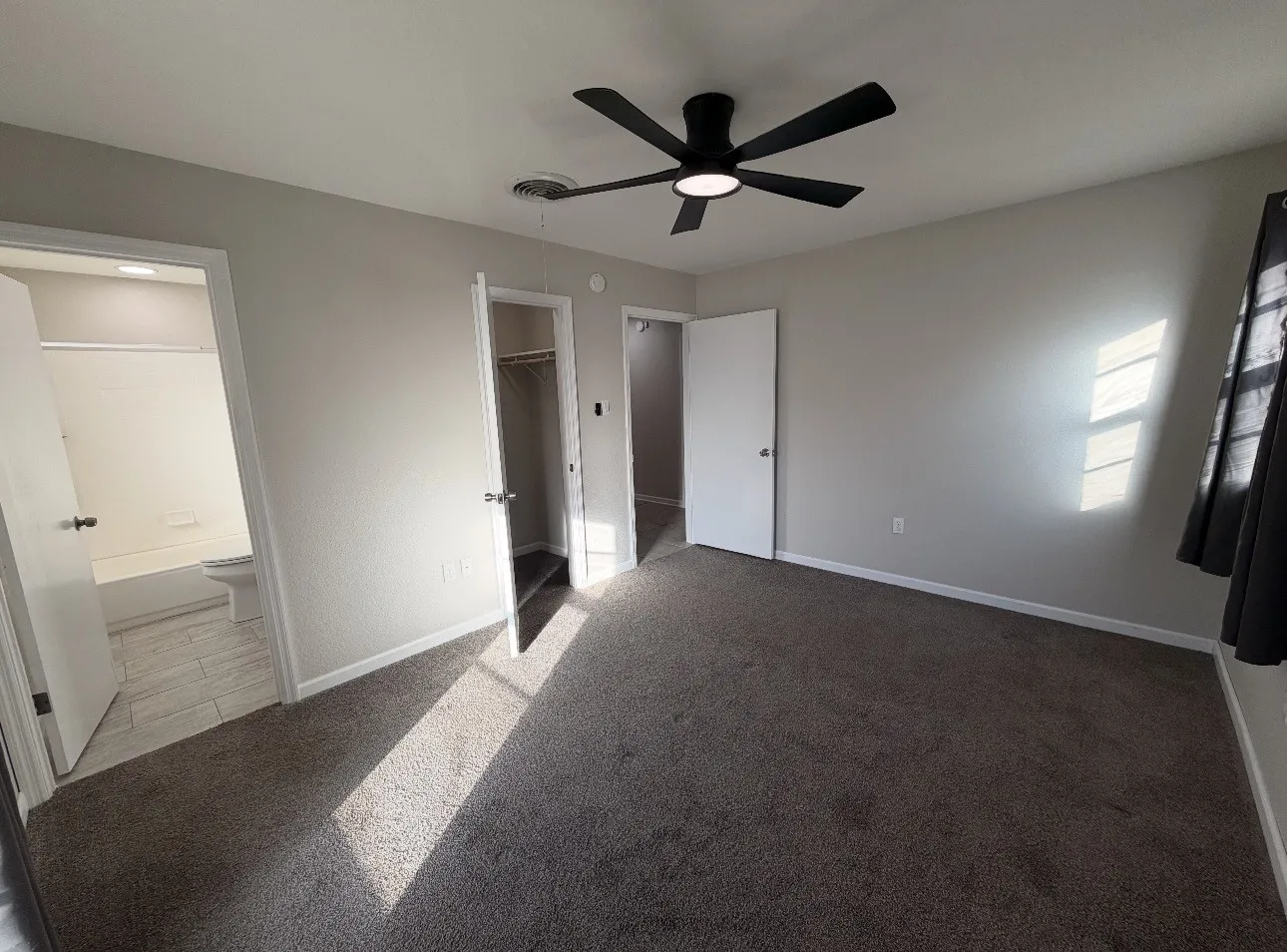 Single Family Residence For Rent in Taylor County , 2557 N Willis Street, Abilene, Texas 79603, 3 Bedroom, 2 Bathroom, 2 Garage spaces, 1,188 Sqft, built in 1970, mls#21369093, Real Estate Agent in Abilene, Homes For Rent in Taylor county, Homes For Rent in Abilene, Realtor in Abilene Texas, Real Estate Brokerage Independent Realty Texas, Luminita Cordes Realtor