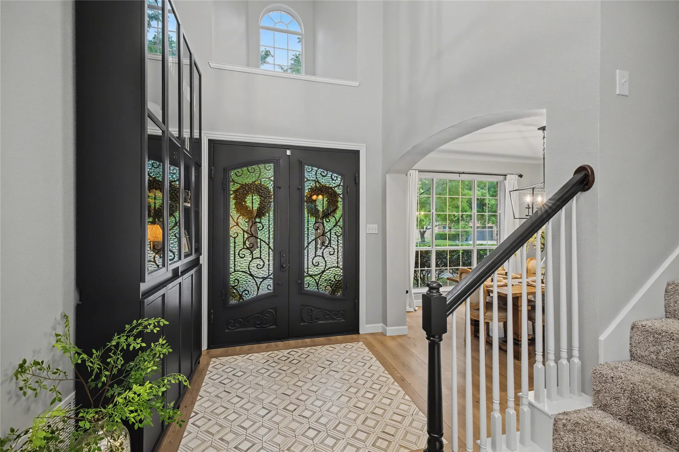 Single Family Residence For Sale in Tarrant County , 1818 Falcon Drive, Keller, Texas 76248, 4 Bedroom, 4 Bathroom, 3 Garage spaces, 2,951 Sqft, built in 1999, mls#21368994, Real Estate Agent in Keller, Homes For Sale in Tarrant county, Homes For Sale in Keller, Realtor in Keller Texas, Real Estate Brokerage Independent Realty Texas, Luminita Cordes Realtor