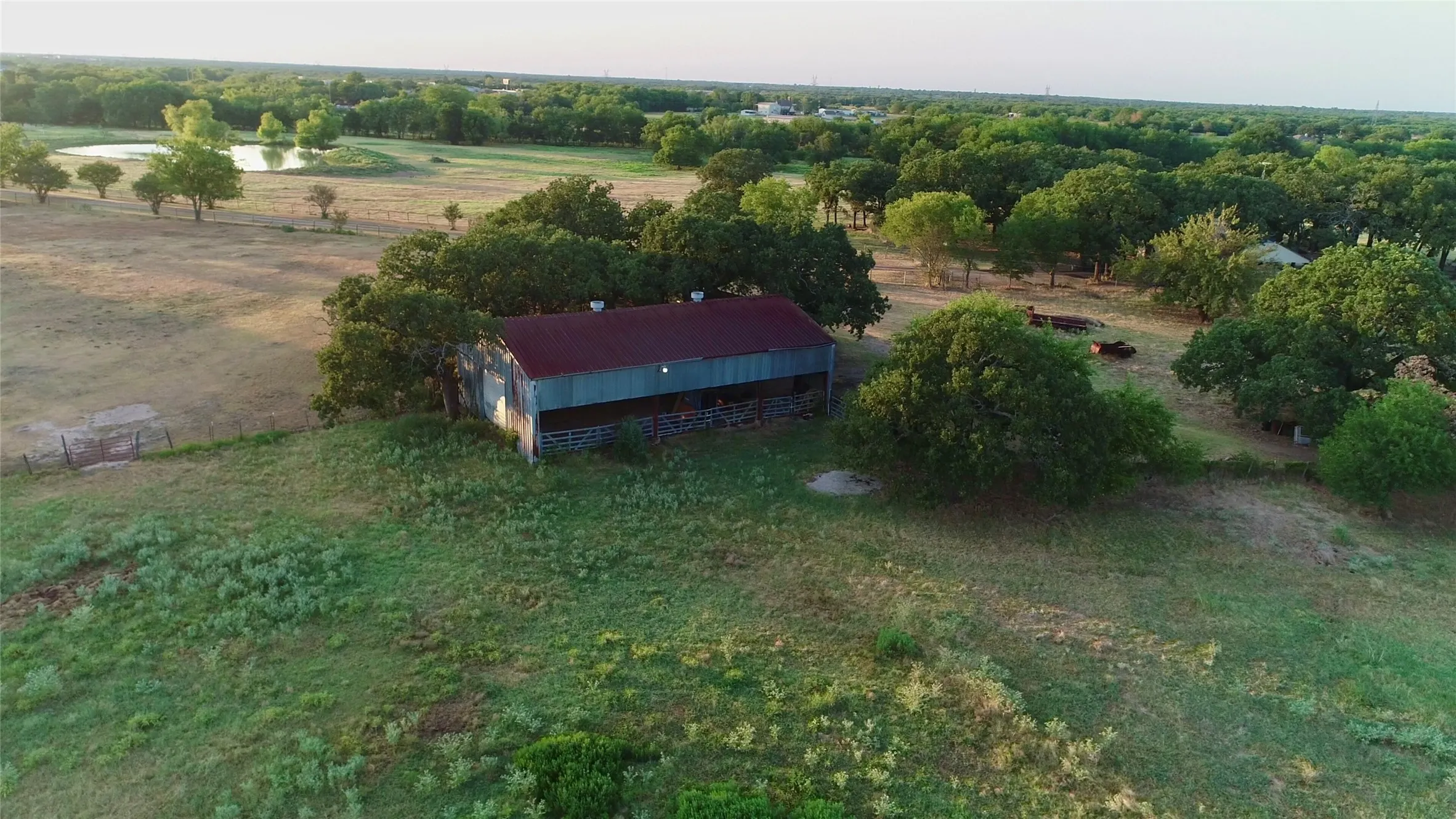 Ranch For Sale in Hunt County , 9097 County Road 2472, Royse City, Texas 75189, 0, 0, Garage spaces, 0 Sqft, built in 0, mls#21369107, Real Estate Agent in Royse City, Homes For Sale in Hunt county, Homes For Sale in Royse City, Realtor in Royse City Texas, Real Estate Brokerage Independent Realty Texas, Luminita Cordes Realtor