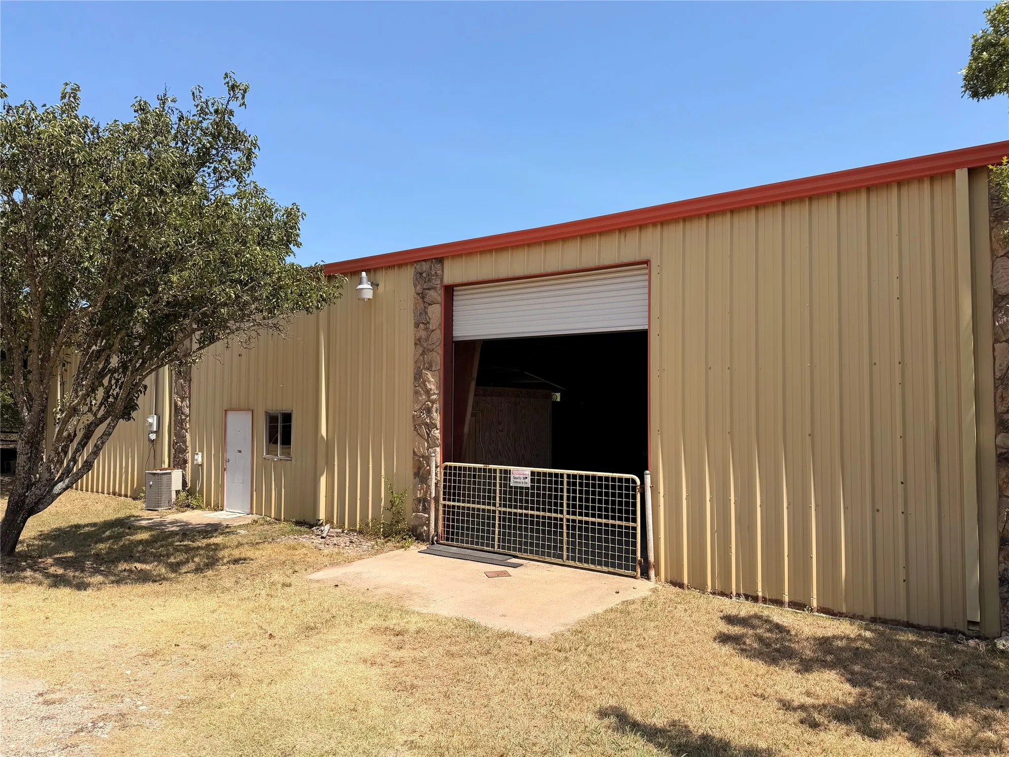 Ranch For Sale in Hunt County , 9097 County Road 2472, Royse City, Texas 75189, 0, 0, Garage spaces, 0 Sqft, built in 0, mls#21369107, Real Estate Agent in Royse City, Homes For Sale in Hunt county, Homes For Sale in Royse City, Realtor in Royse City Texas, Real Estate Brokerage Independent Realty Texas, Luminita Cordes Realtor