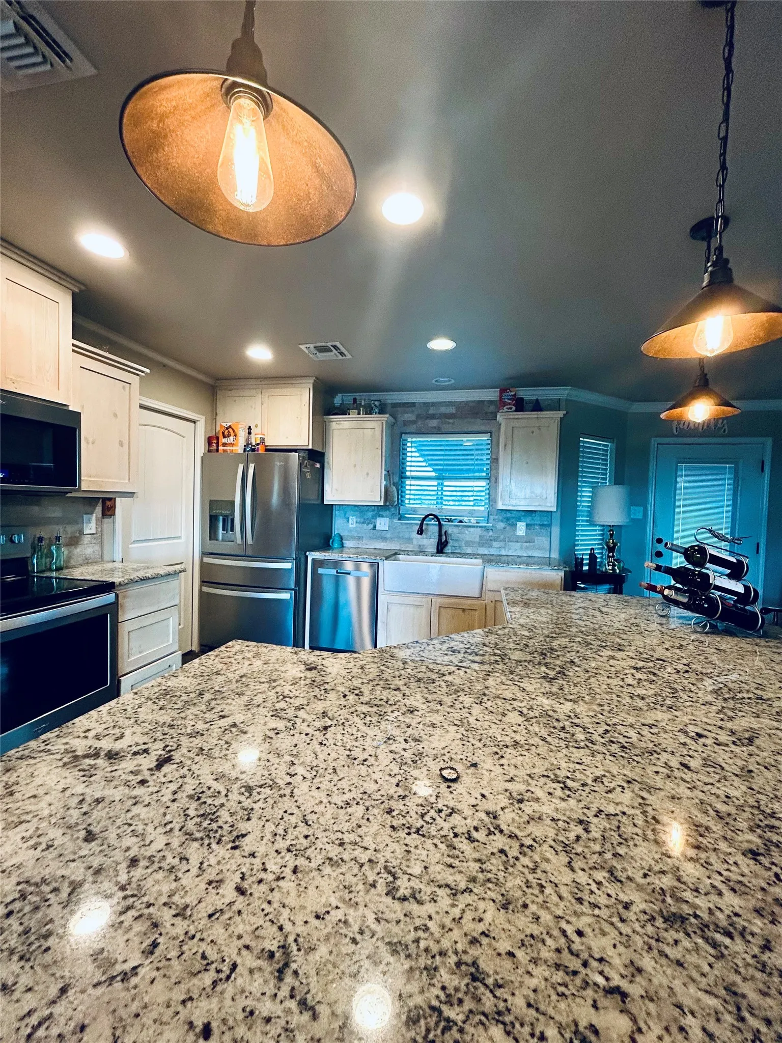 Single Family Residence For Sale in Mc Lennan County , 443 Downsville Road, Robinson, Texas 76706, 3 Bedroom, 2 Bathroom, Garage spaces, 1,444 Sqft, built in 2018, mls#21367830, Real Estate Agent in Robinson, Homes For Sale in Mc Lennan county, Homes For Sale in Robinson, Realtor in Robinson Texas, Real Estate Brokerage Independent Realty Texas, Luminita Cordes Realtor