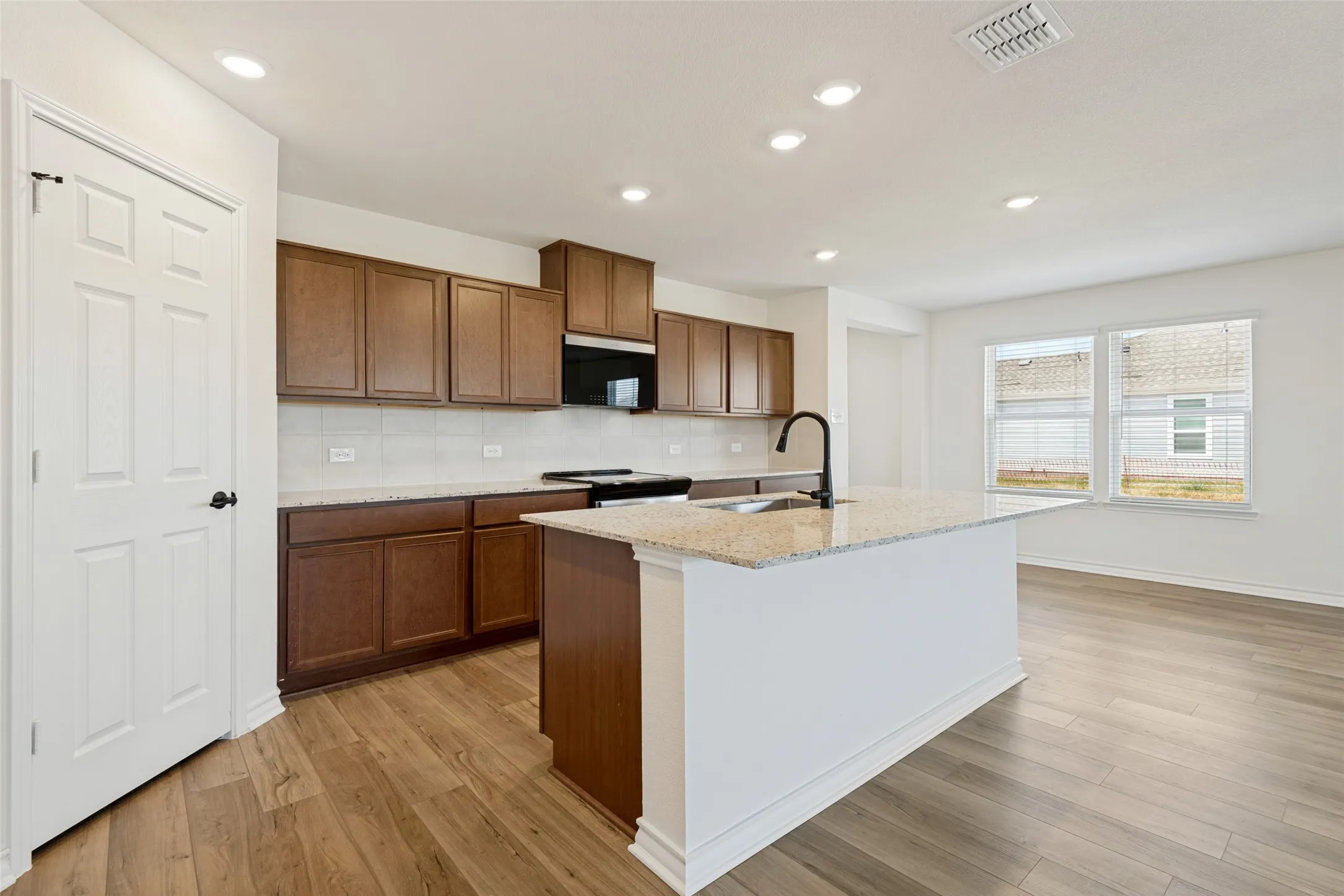 Single Family Residence For Sale in Dallas County , 1524 Shady Lane, Seagoville, Texas 75159, 3 Bedroom, 2 Bathroom, 2 Garage spaces, 2,091 Sqft, built in 2026, mls#21368717, Real Estate Agent in Seagoville, Homes For Sale in Dallas county, Homes For Sale in Seagoville, Realtor in Seagoville Texas, Real Estate Brokerage Independent Realty Texas, Luminita Cordes Realtor