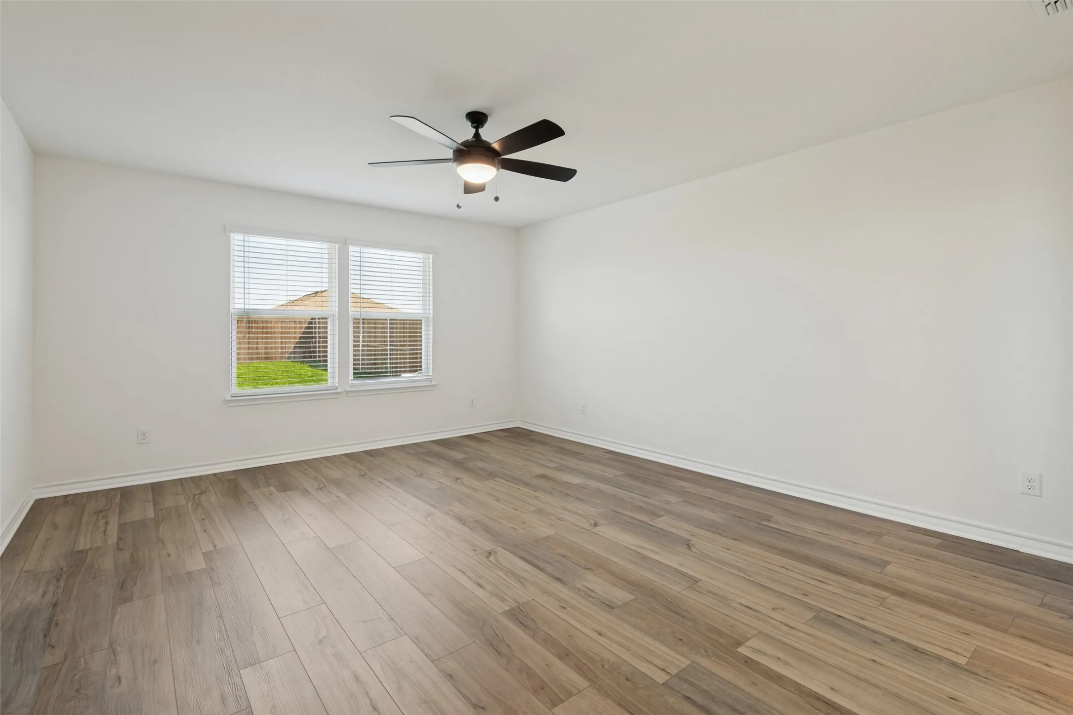 Single Family Residence For Sale in Dallas County , 1524 Shady Lane, Seagoville, Texas 75159, 3 Bedroom, 2 Bathroom, 2 Garage spaces, 2,091 Sqft, built in 2026, mls#21368717, Real Estate Agent in Seagoville, Homes For Sale in Dallas county, Homes For Sale in Seagoville, Realtor in Seagoville Texas, Real Estate Brokerage Independent Realty Texas, Luminita Cordes Realtor